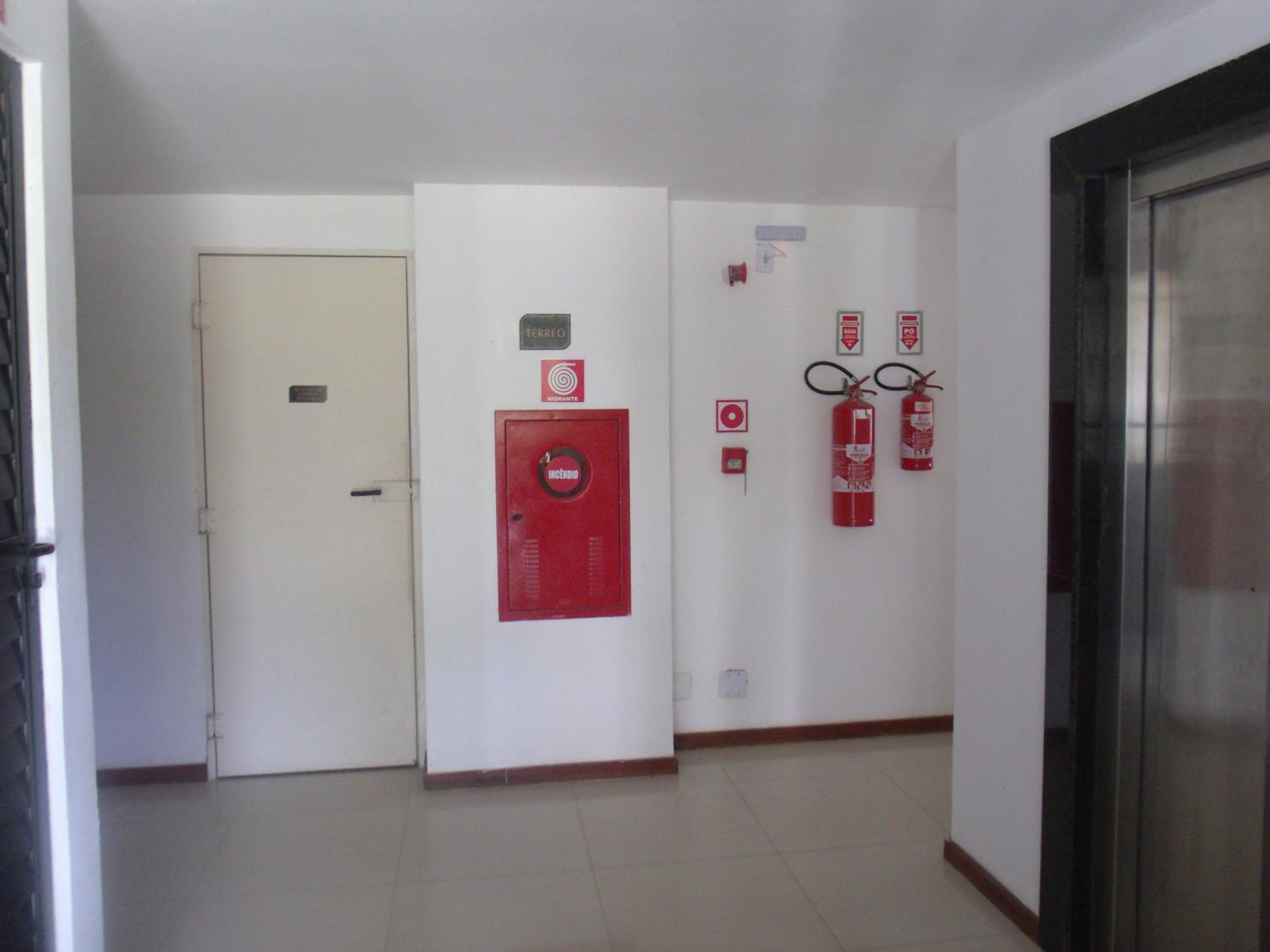 Apartamento 3/4 completo em frente ao Aeroporto