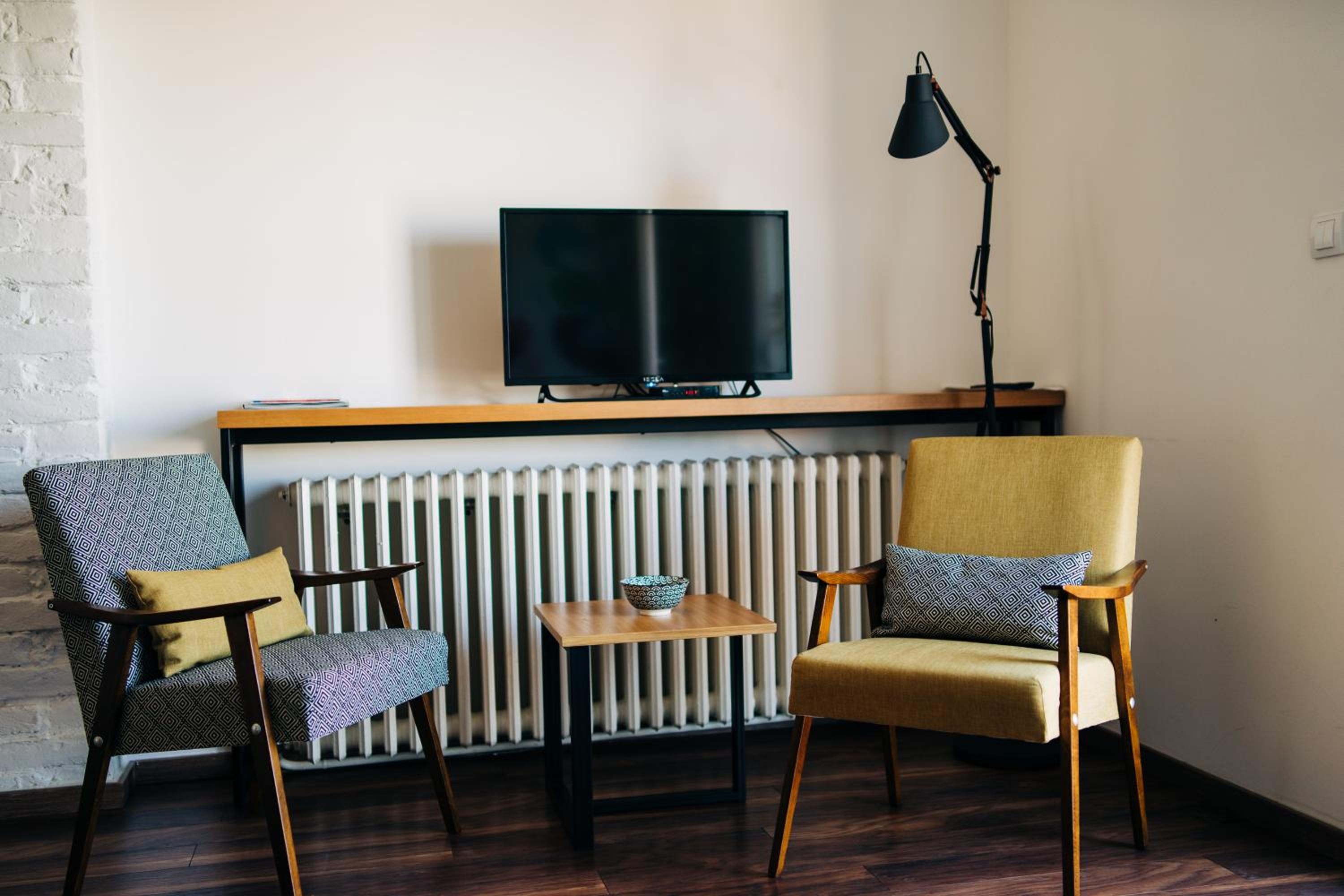 NS center apartment