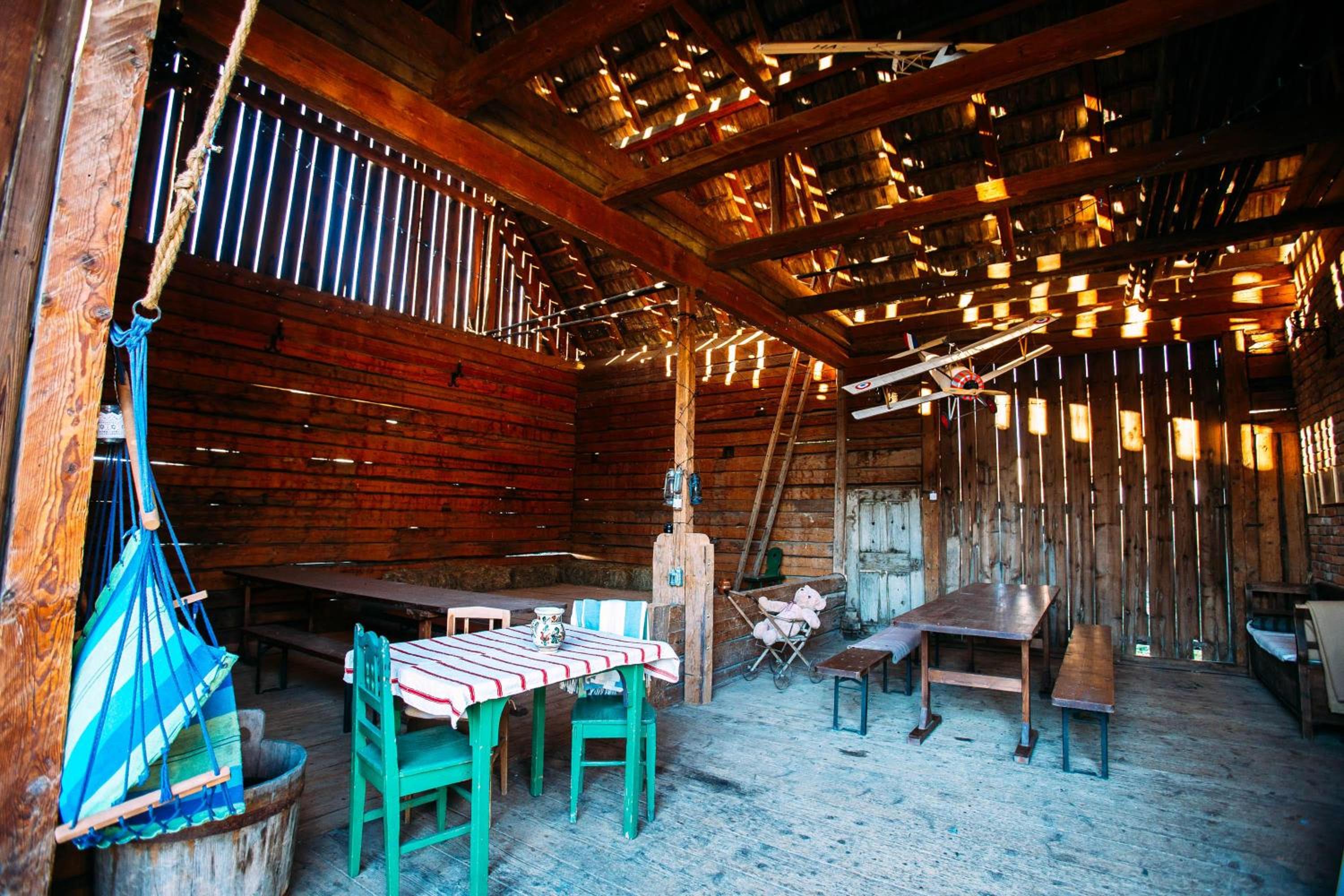 Barn guesthouse / Csűr vendégház view 5