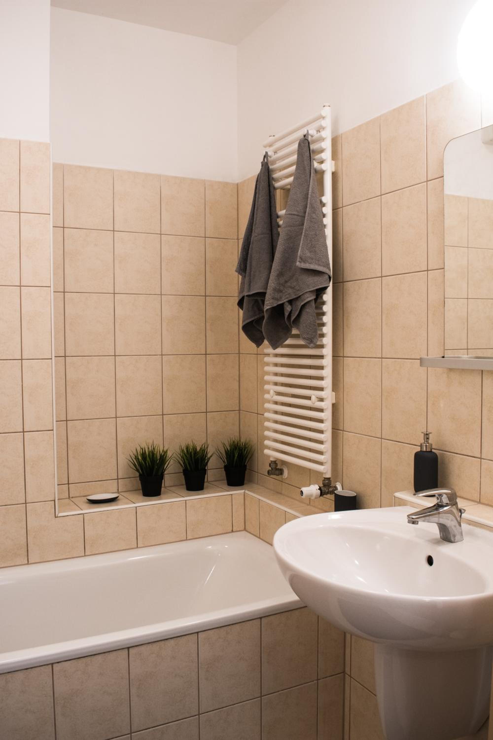Viola Apartment