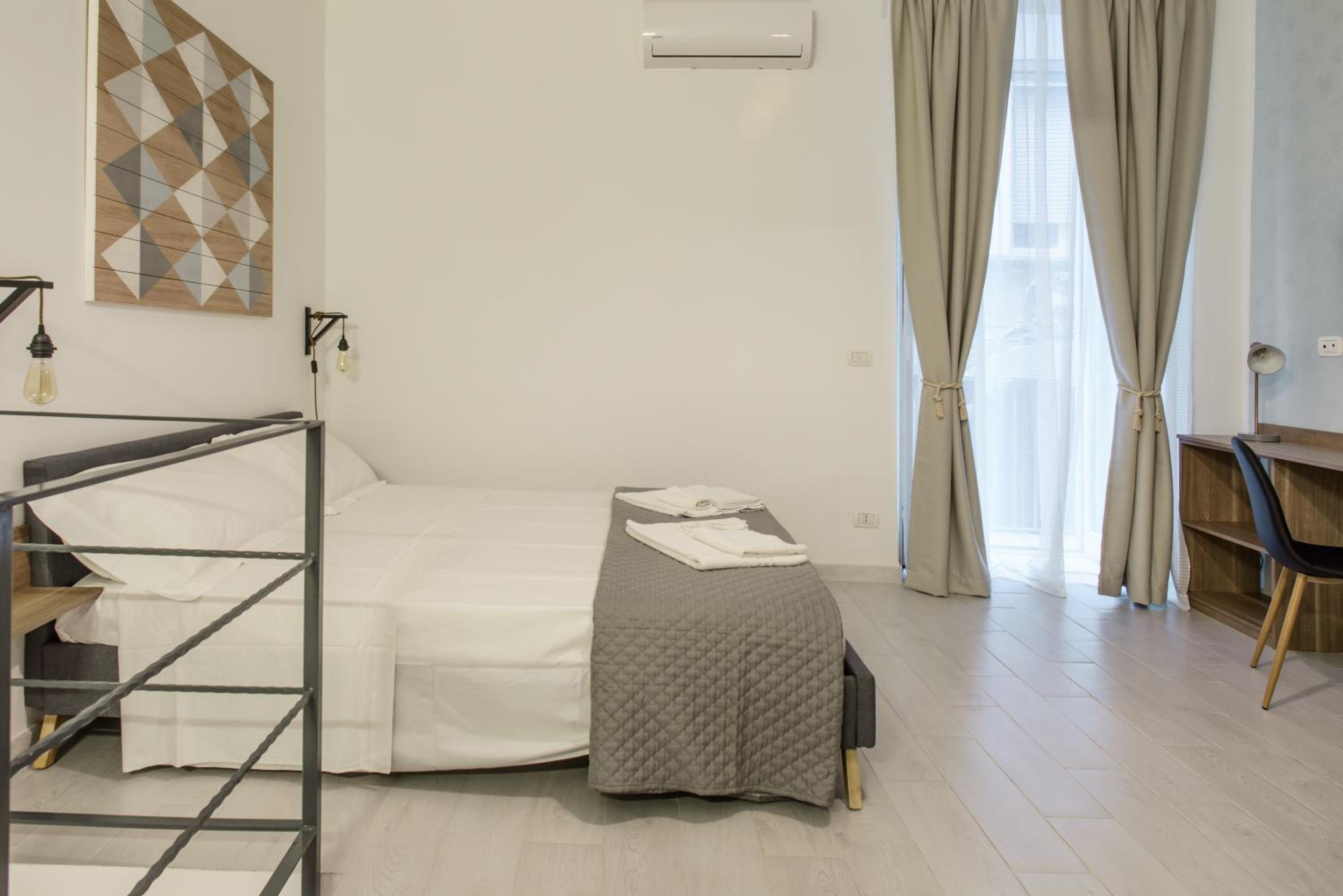 Casa90 Room in Naples