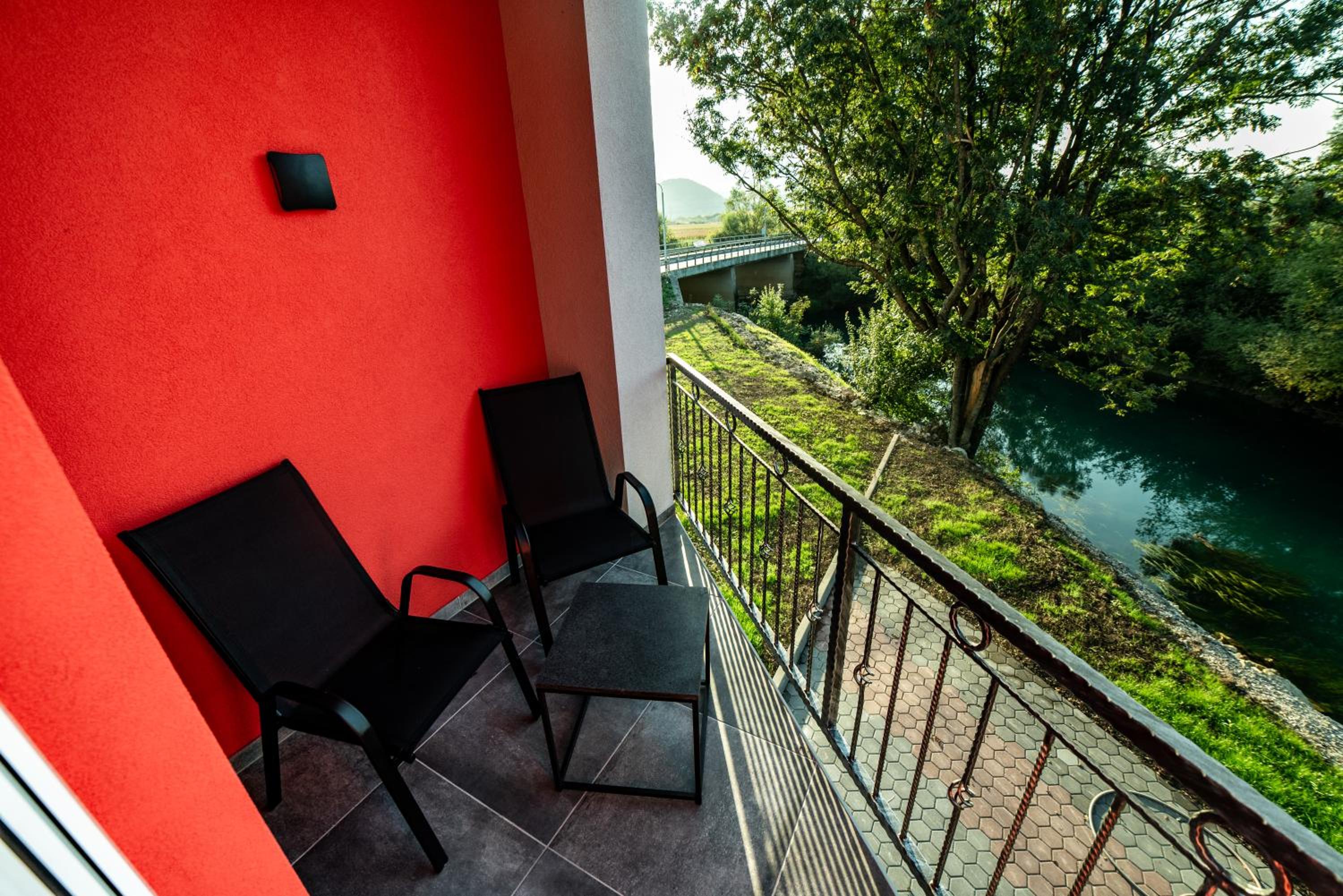 Apartments and Rooms Villa Majestic