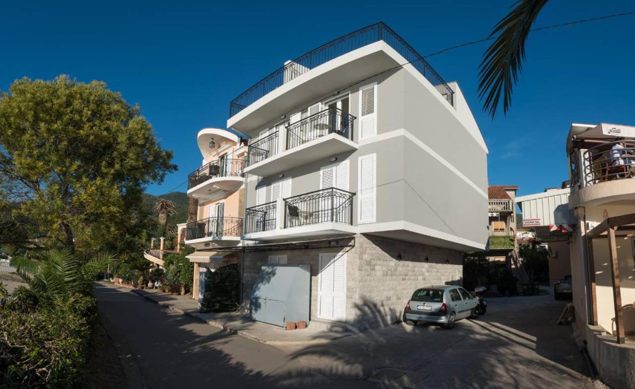 " Tiamat " apartmani
