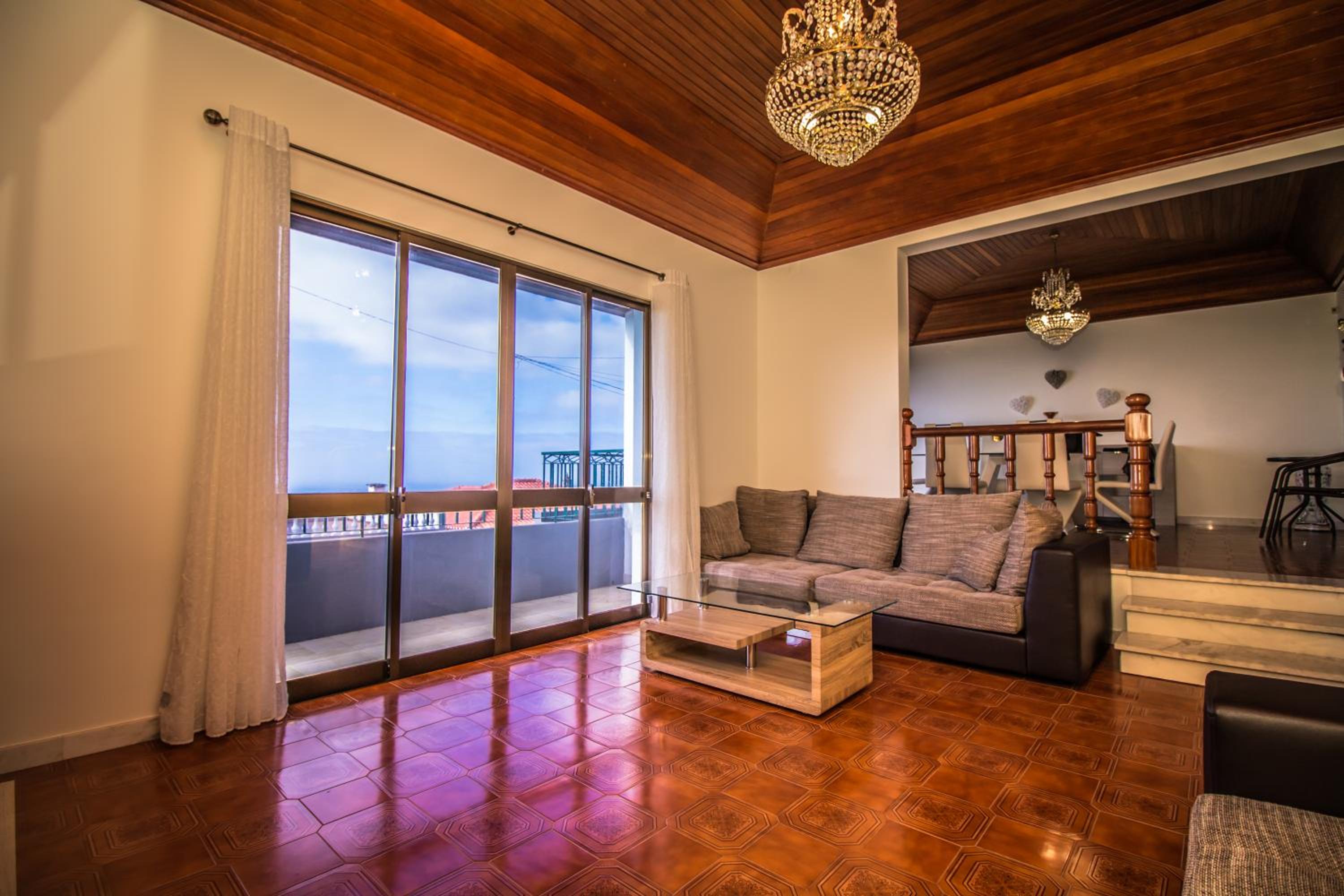 Monte Vista Hermosa view 3