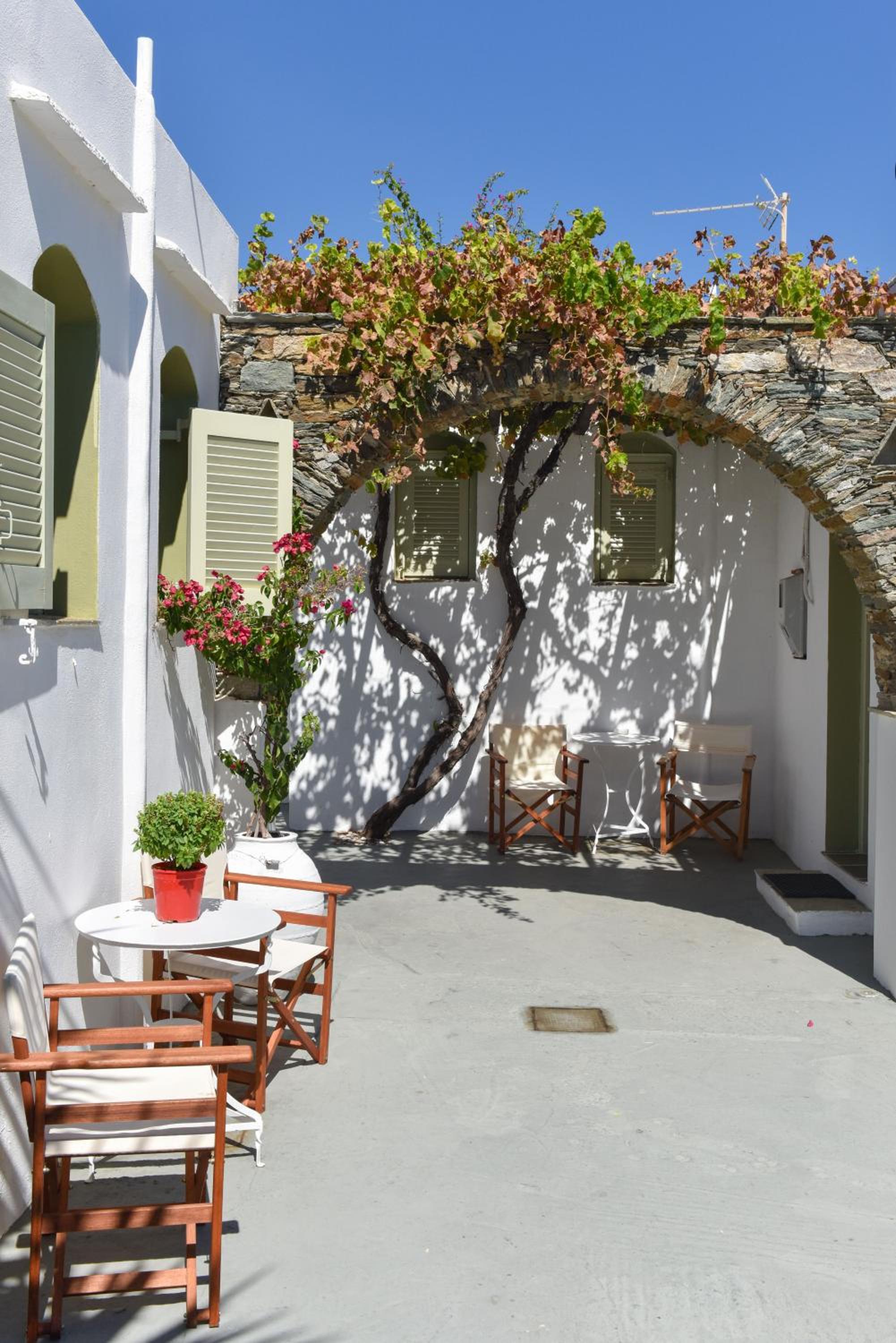 Giannakas Studios