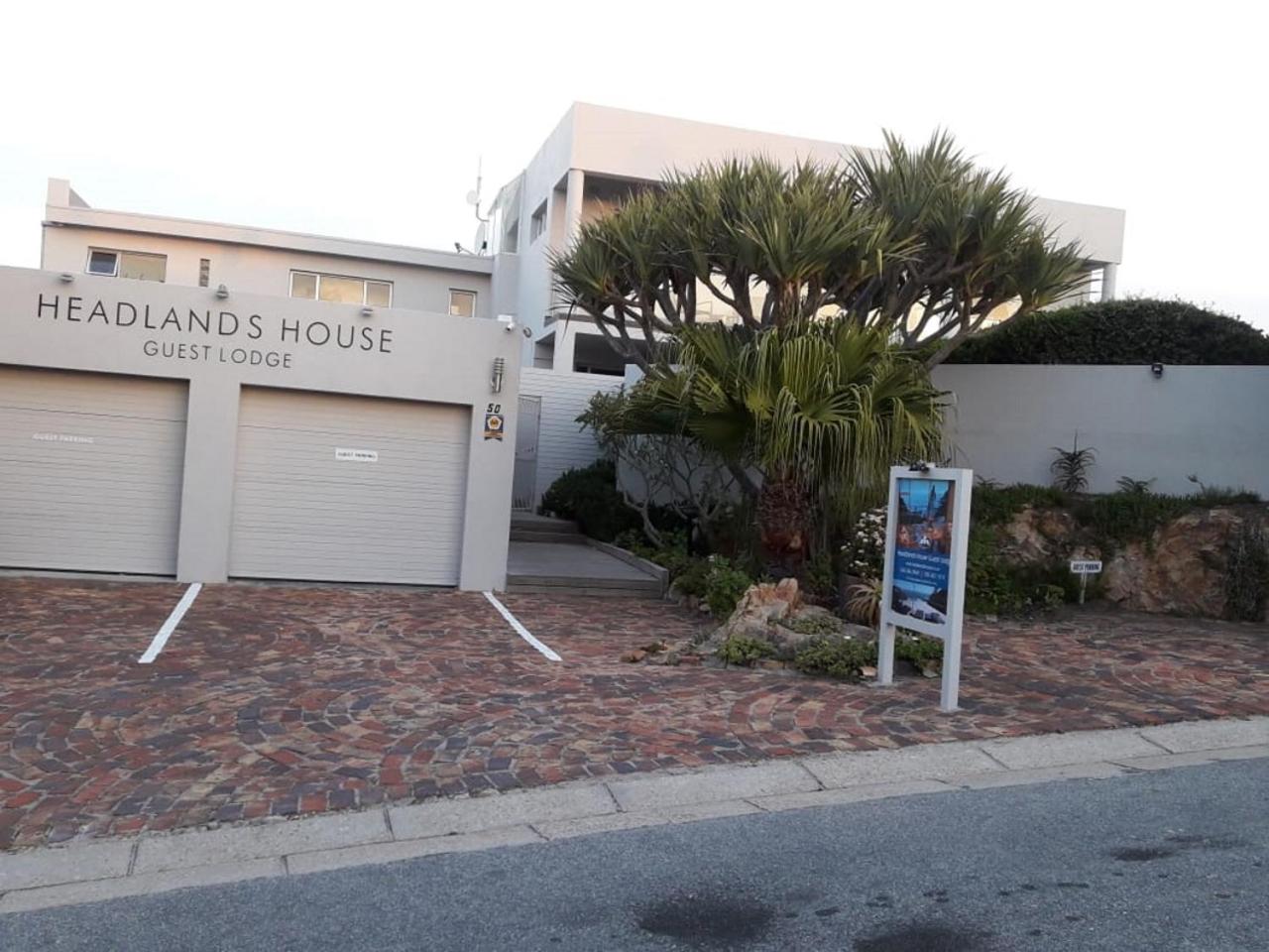 Hotel Headlands House Guest Lodge - Image 1