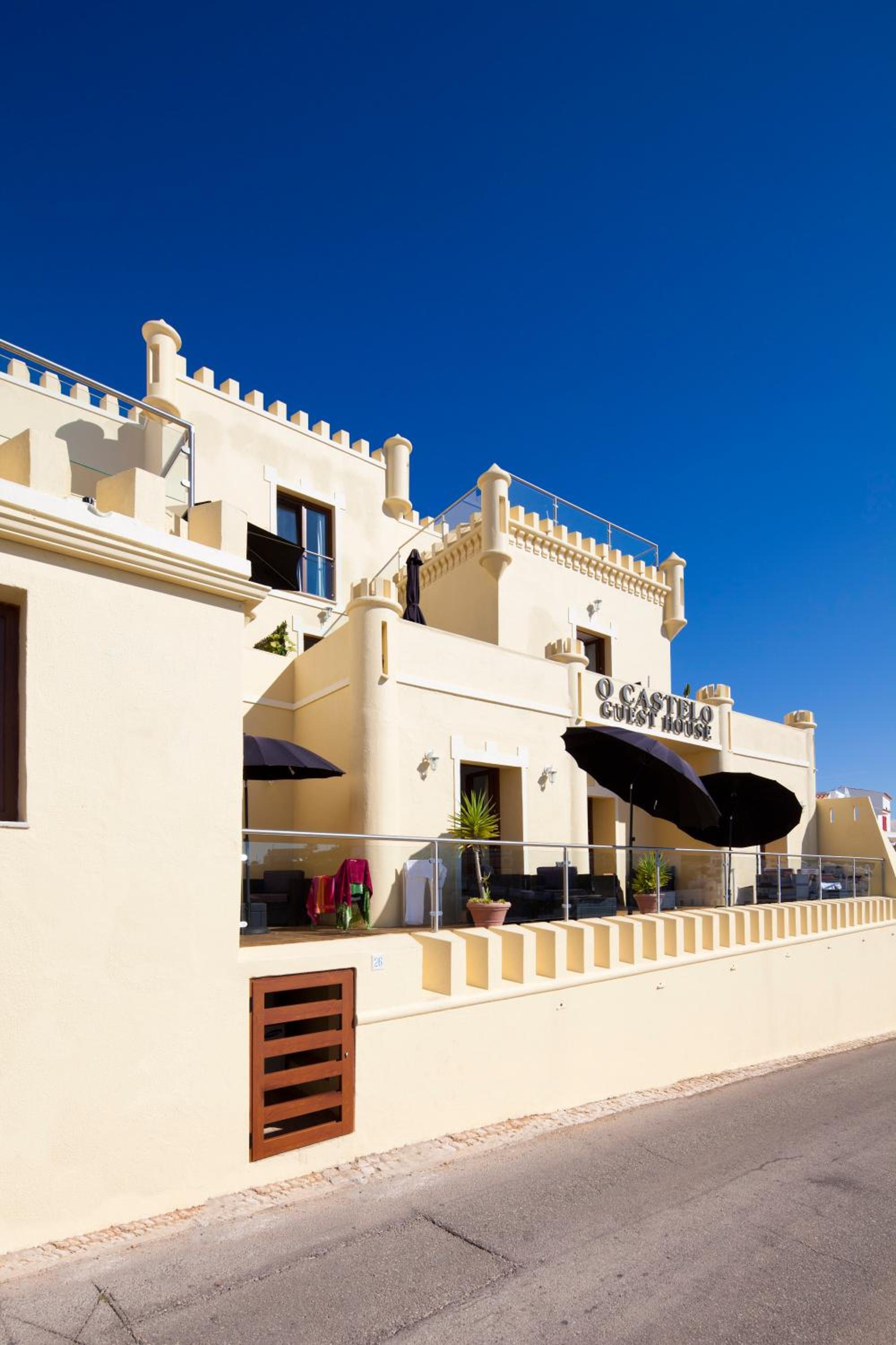 Carvoeiro Vacations - Castelo Guest House - Property Image 73