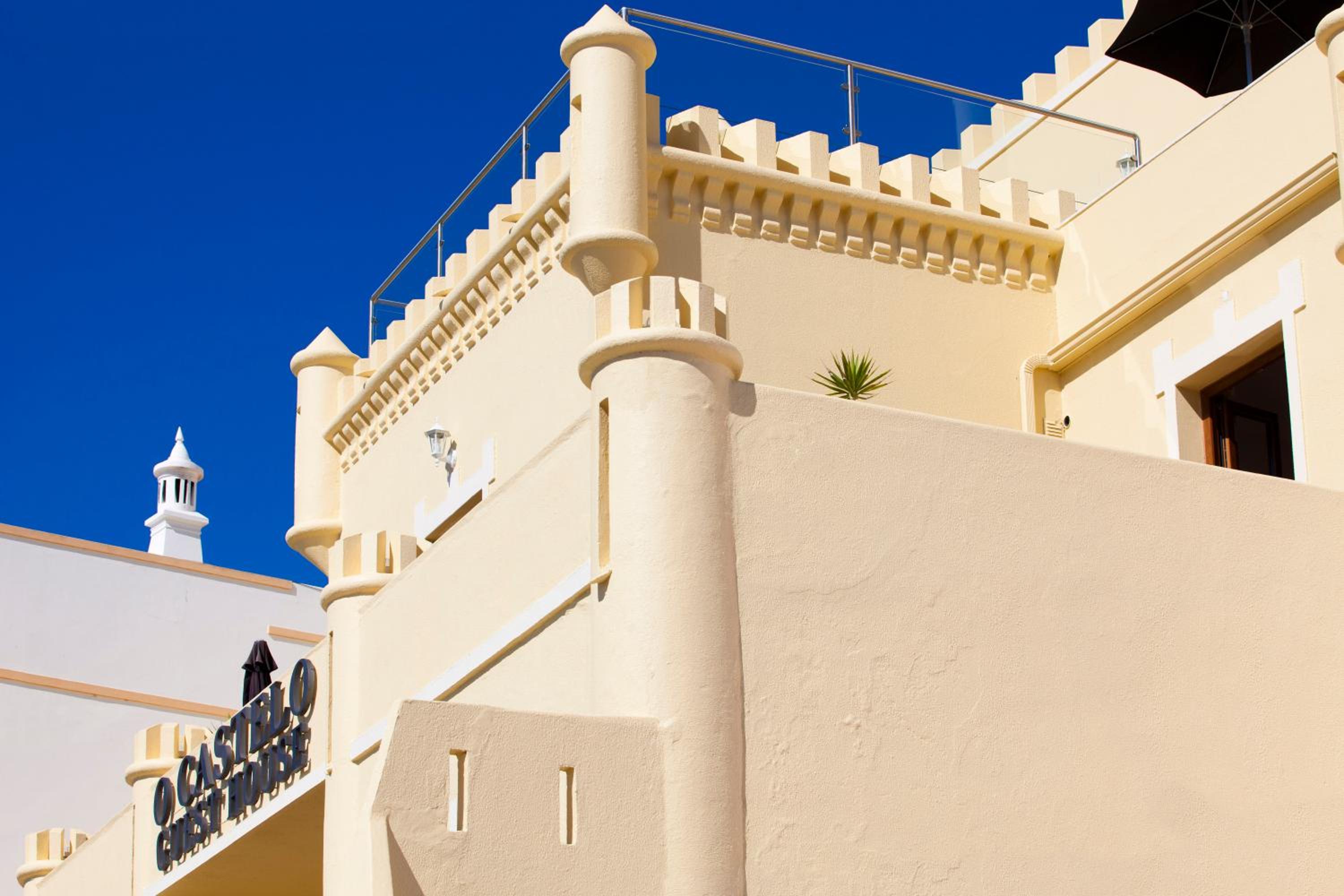 Carvoeiro Vacations - Castelo Guest House - Property Image 20