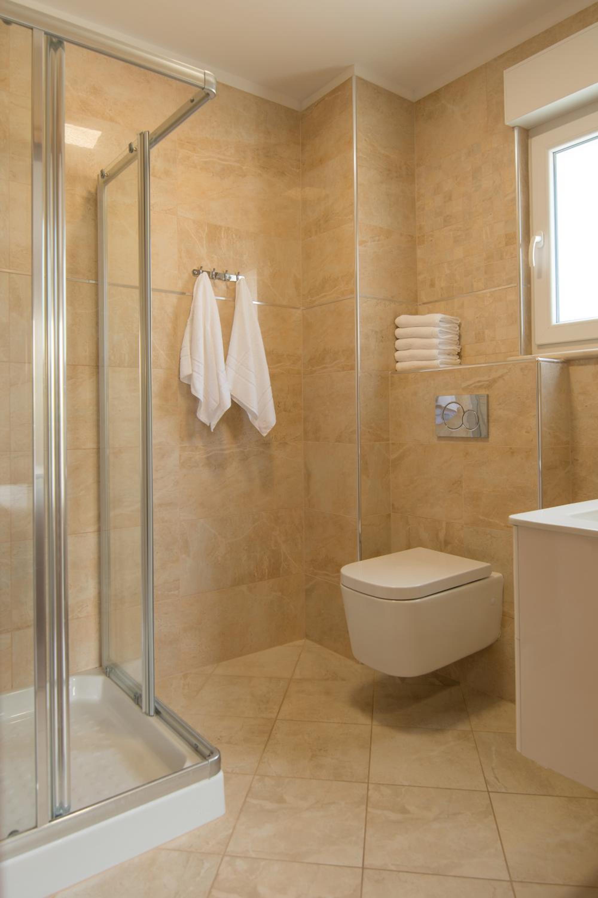 Deluxe Apartment with private Pool - 100m from the sea view 5