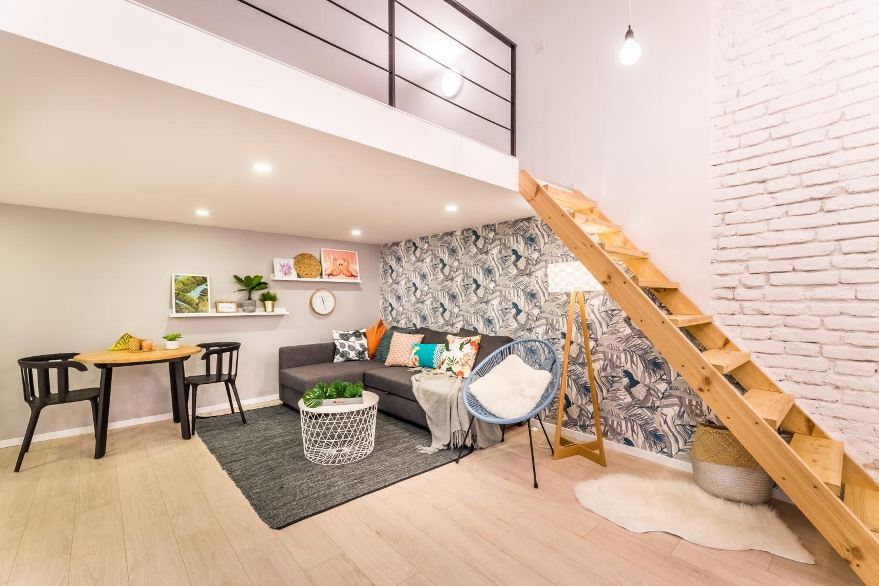 Chic Loft with Toucan Wallpaper and Airy Vibes view 5