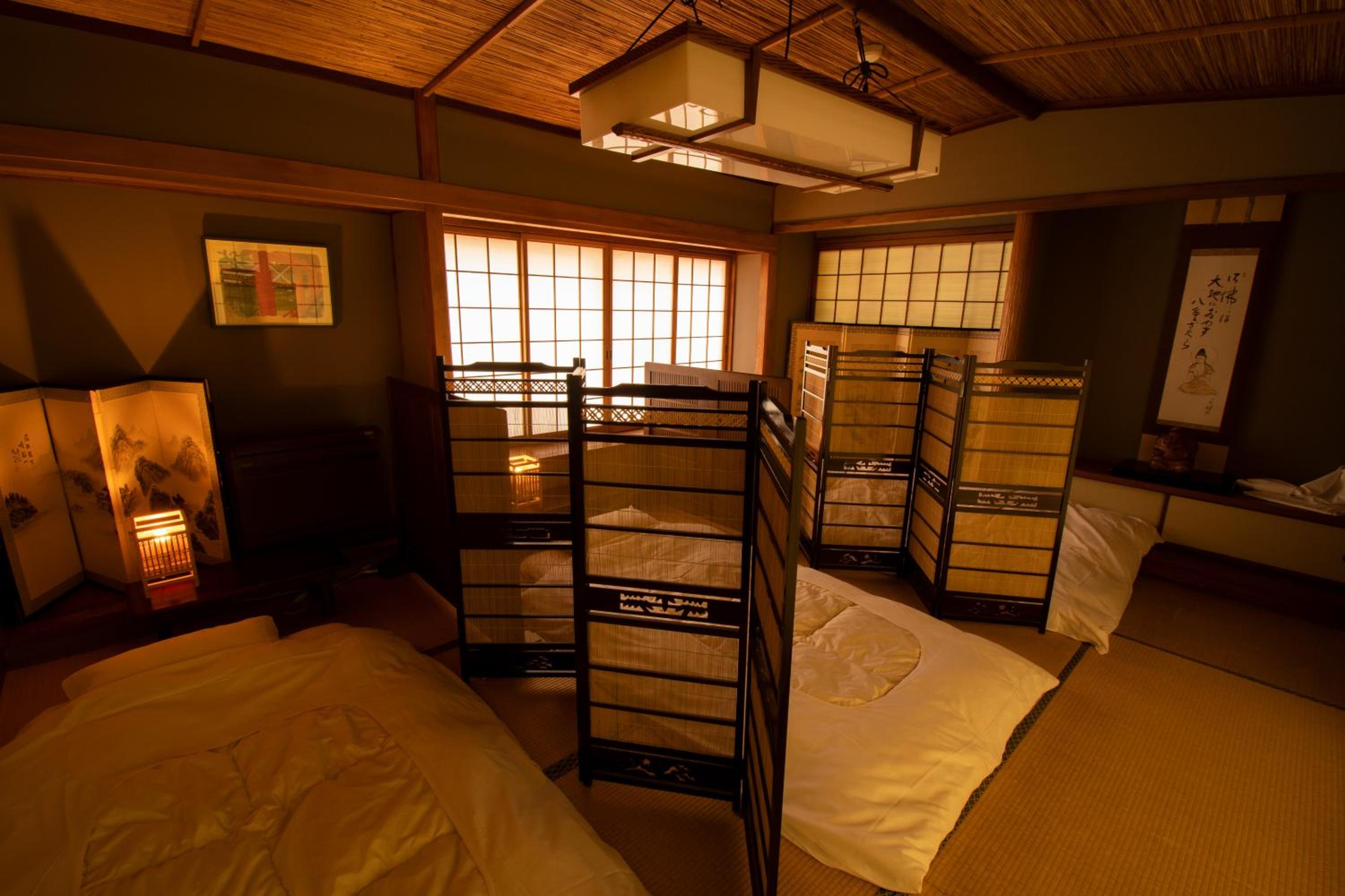 Miyajima Guest House Mikuniya