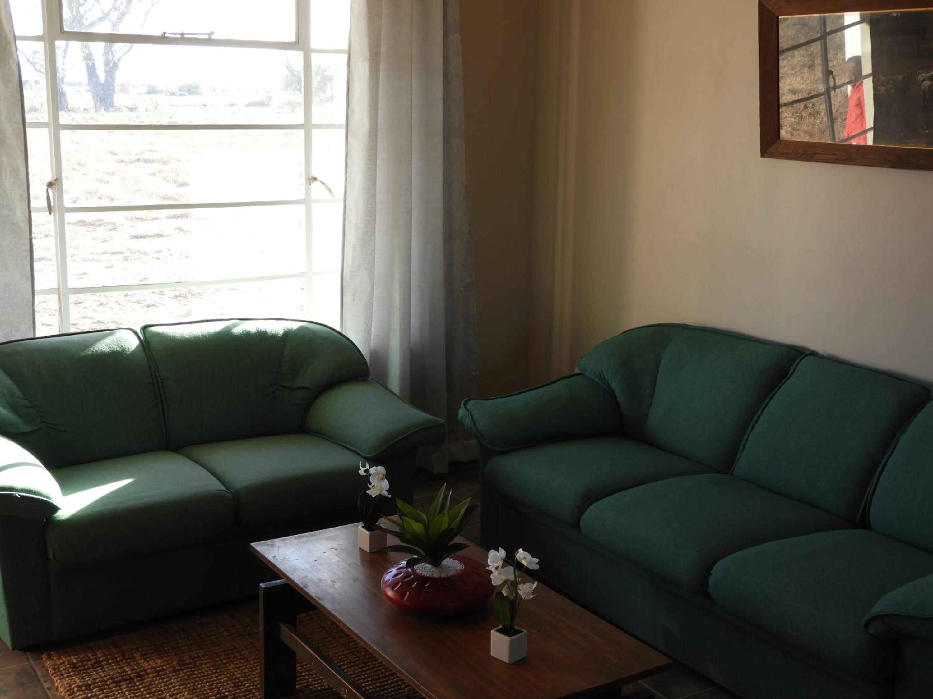 Karri Grove Cottages view 5
