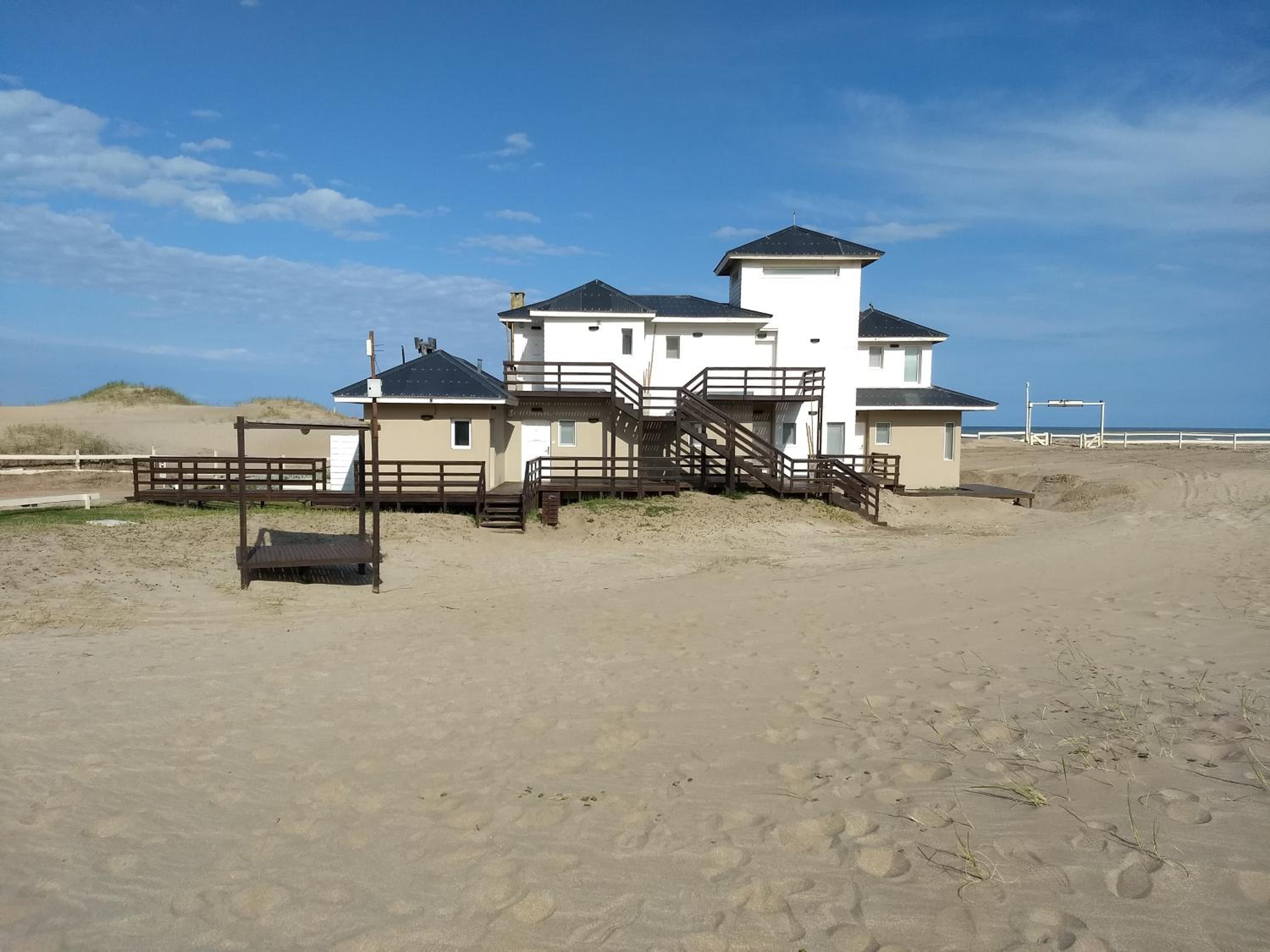 Hotel Apart en la Playa Mar de las Pampas - Image 1