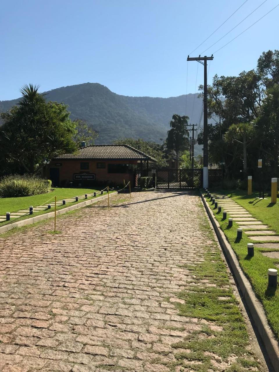 Excelente Condomínio em Maresias a 50mts da Praia