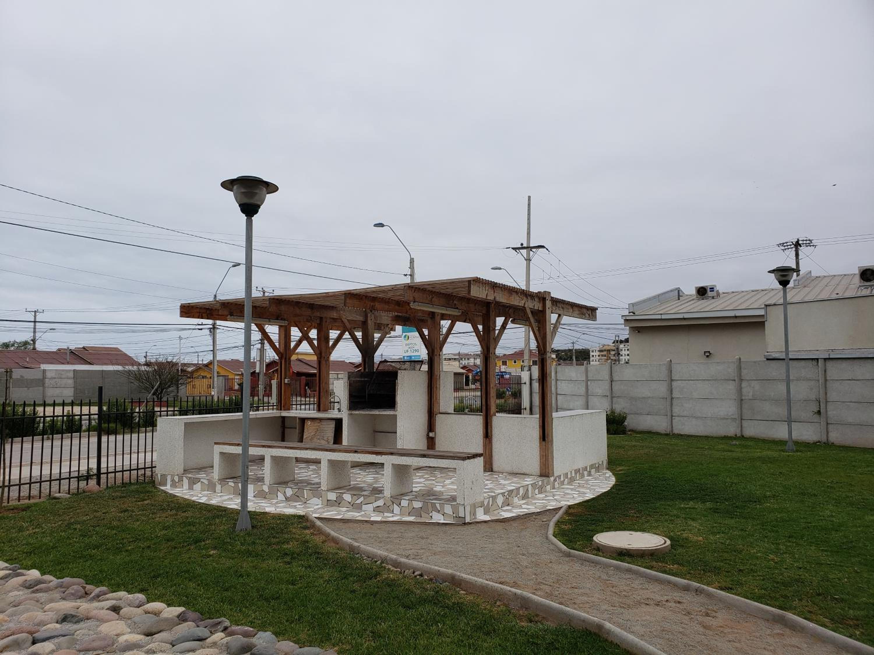 Photo 42