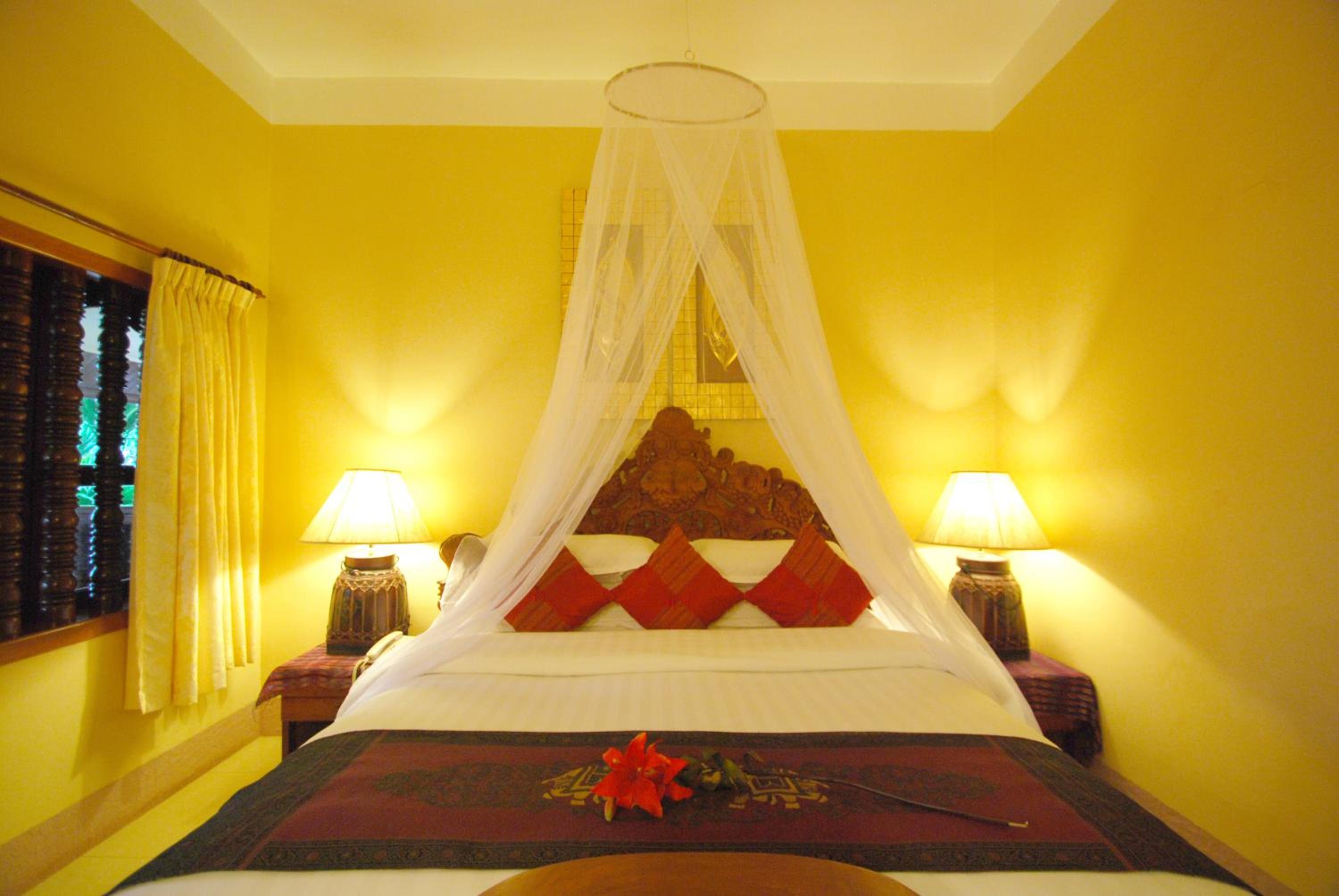 Shining Angkor Apartment Hotel