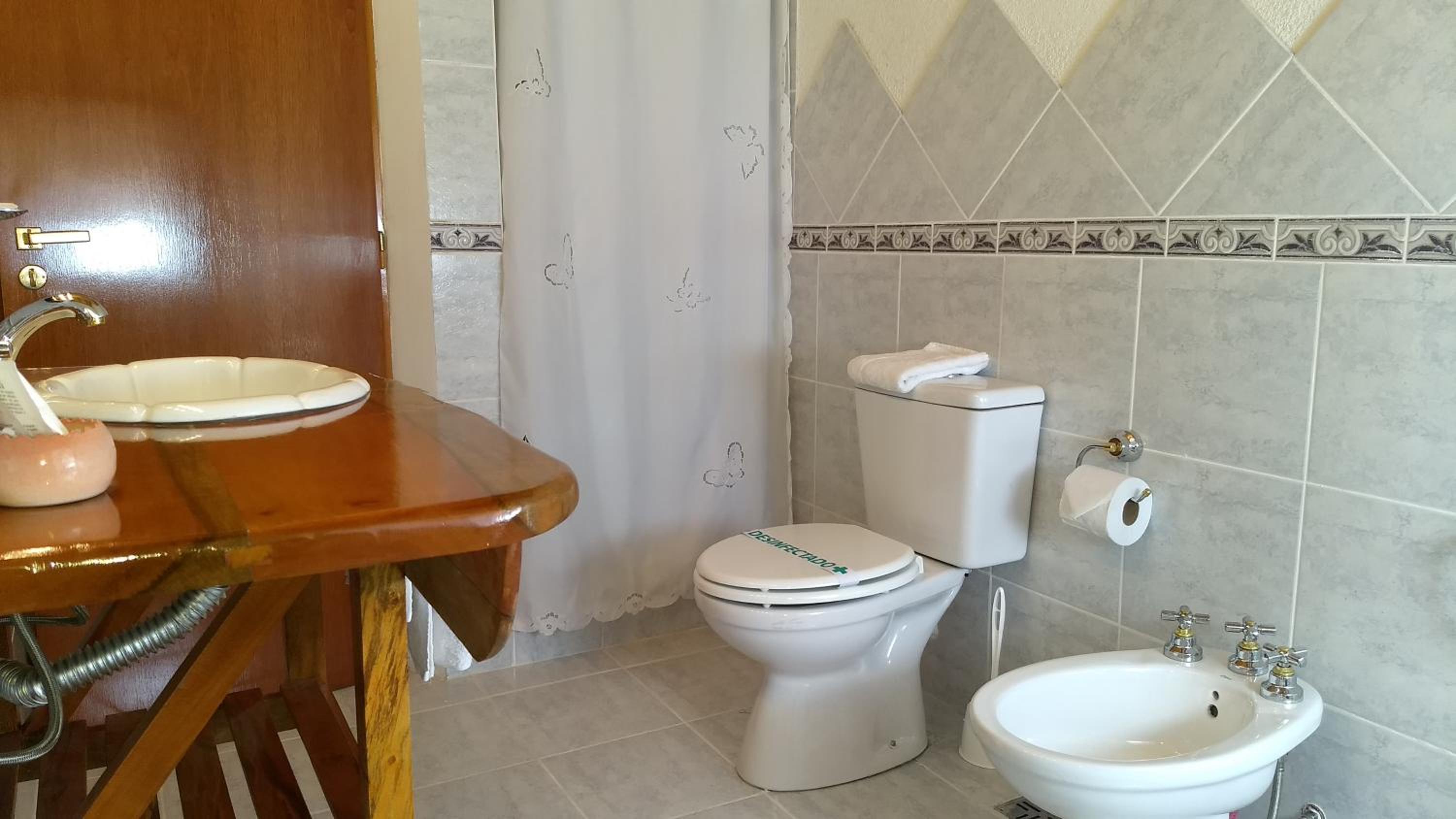 Apart Hotel y Hosteria del Sir
