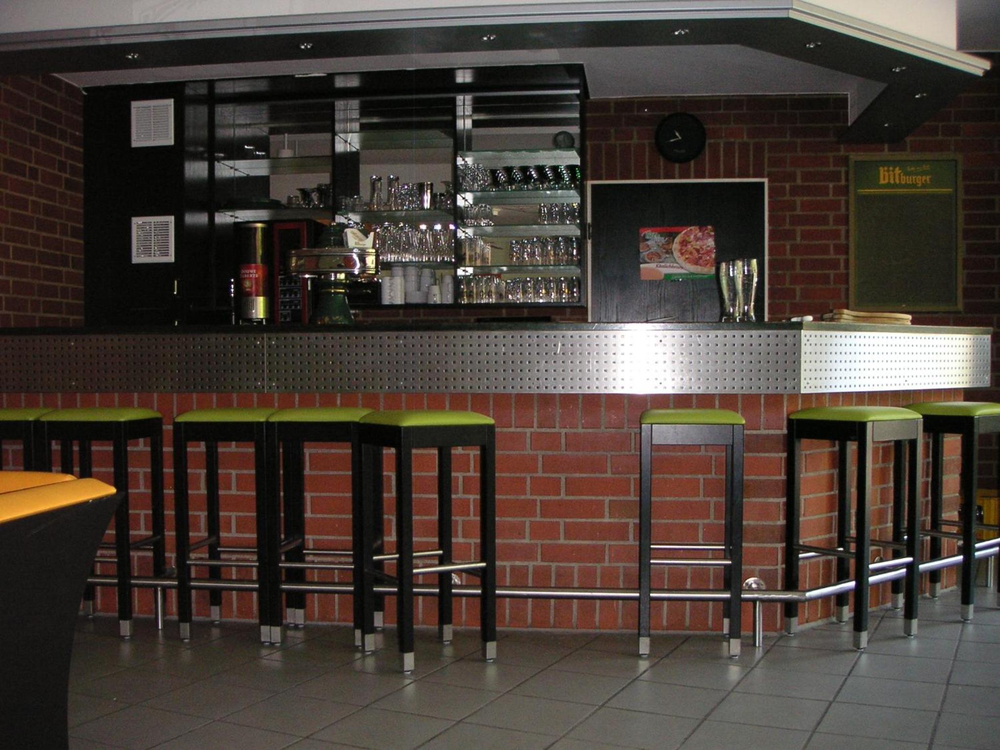 Photo 23