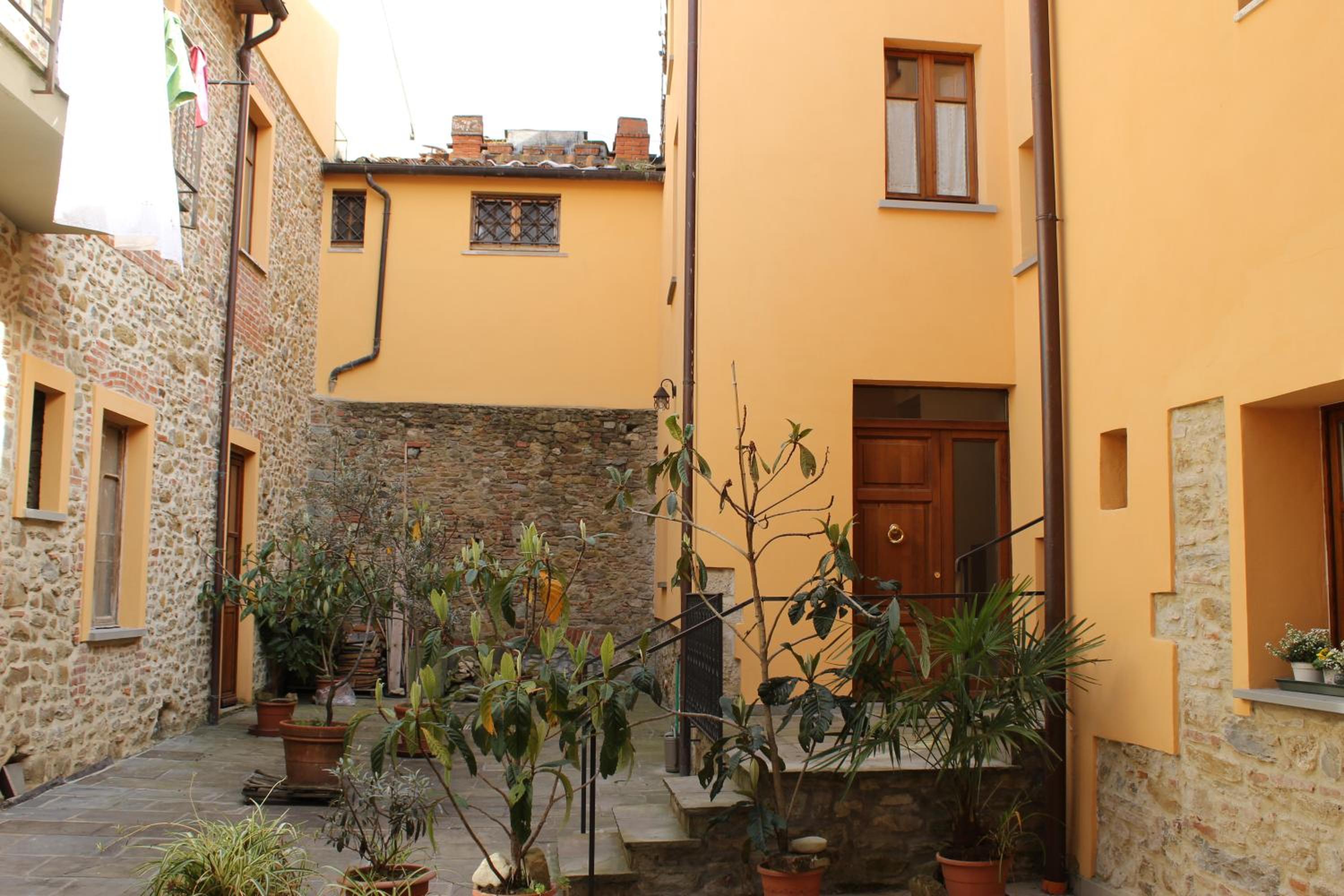 Photo 43