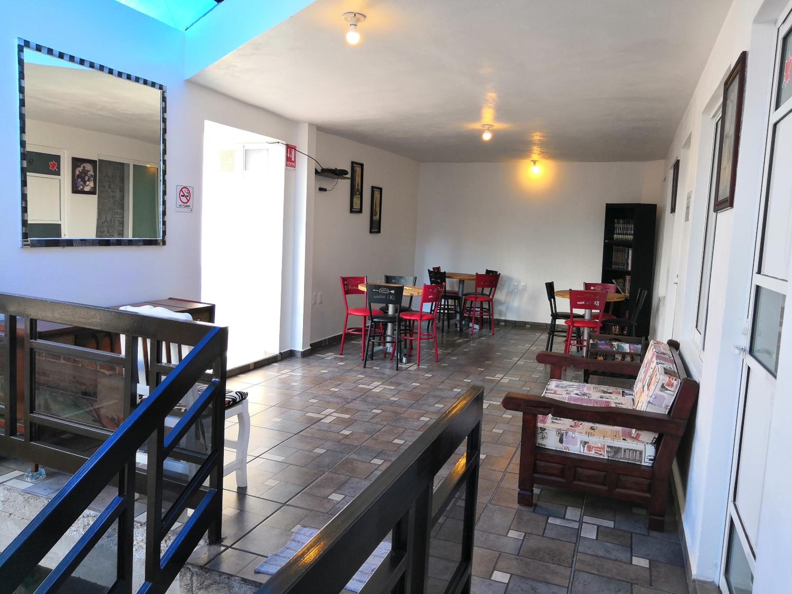 Hostal Maple