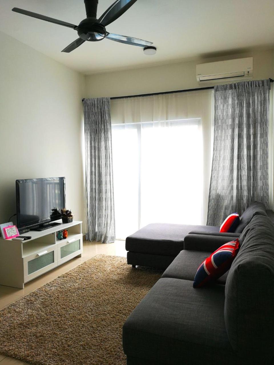 Meridin Bayvue Serviced Apt photo 3
