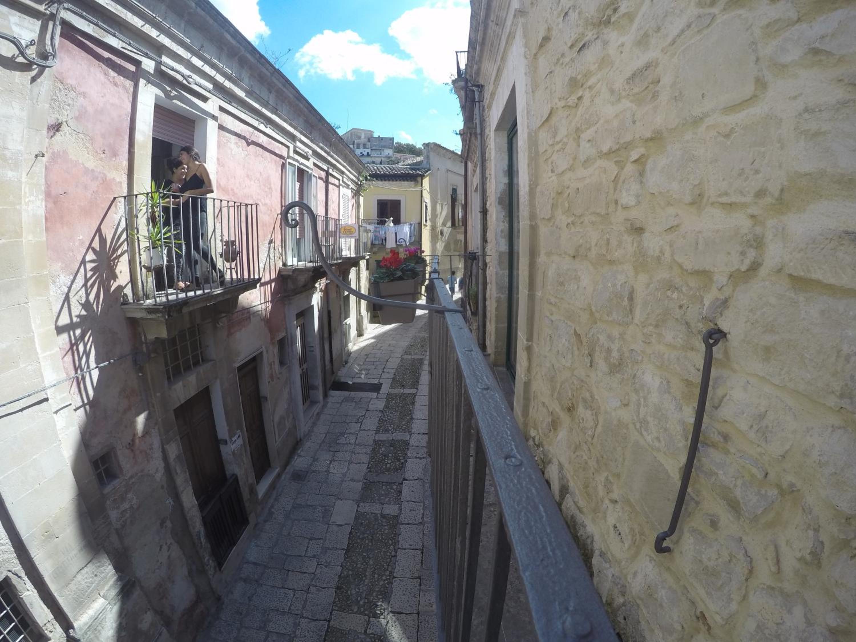 Photo 36