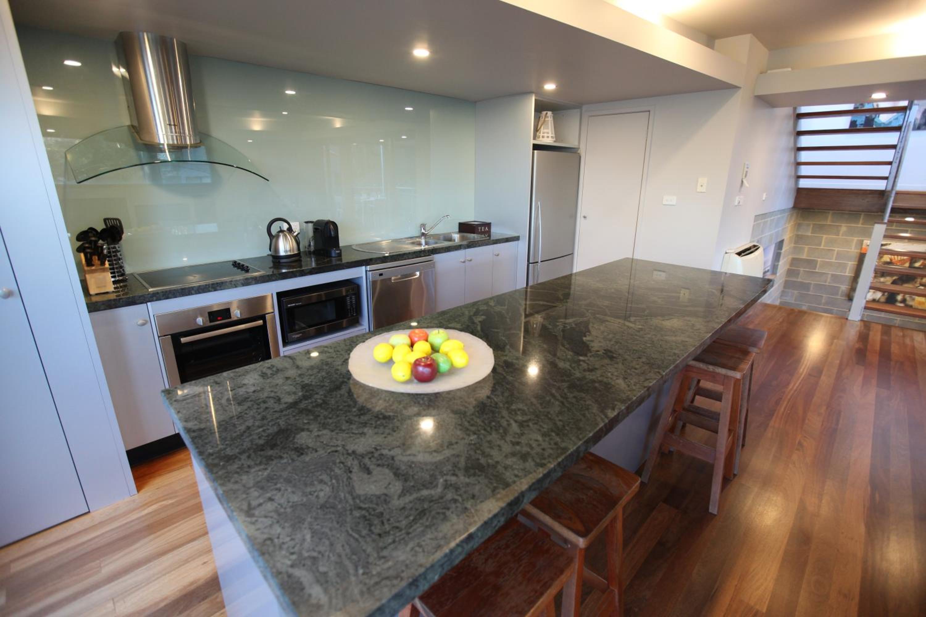 Lorne Luxury