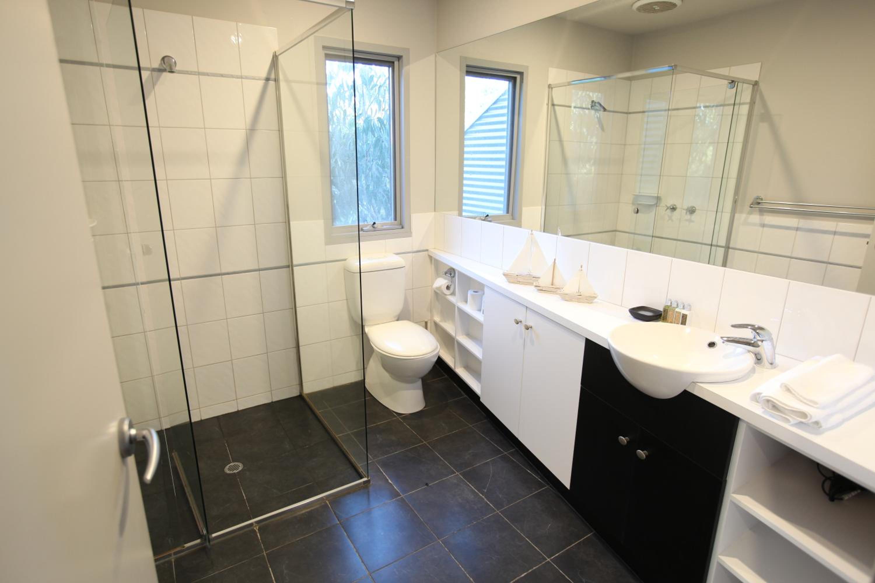 Lorne Luxury