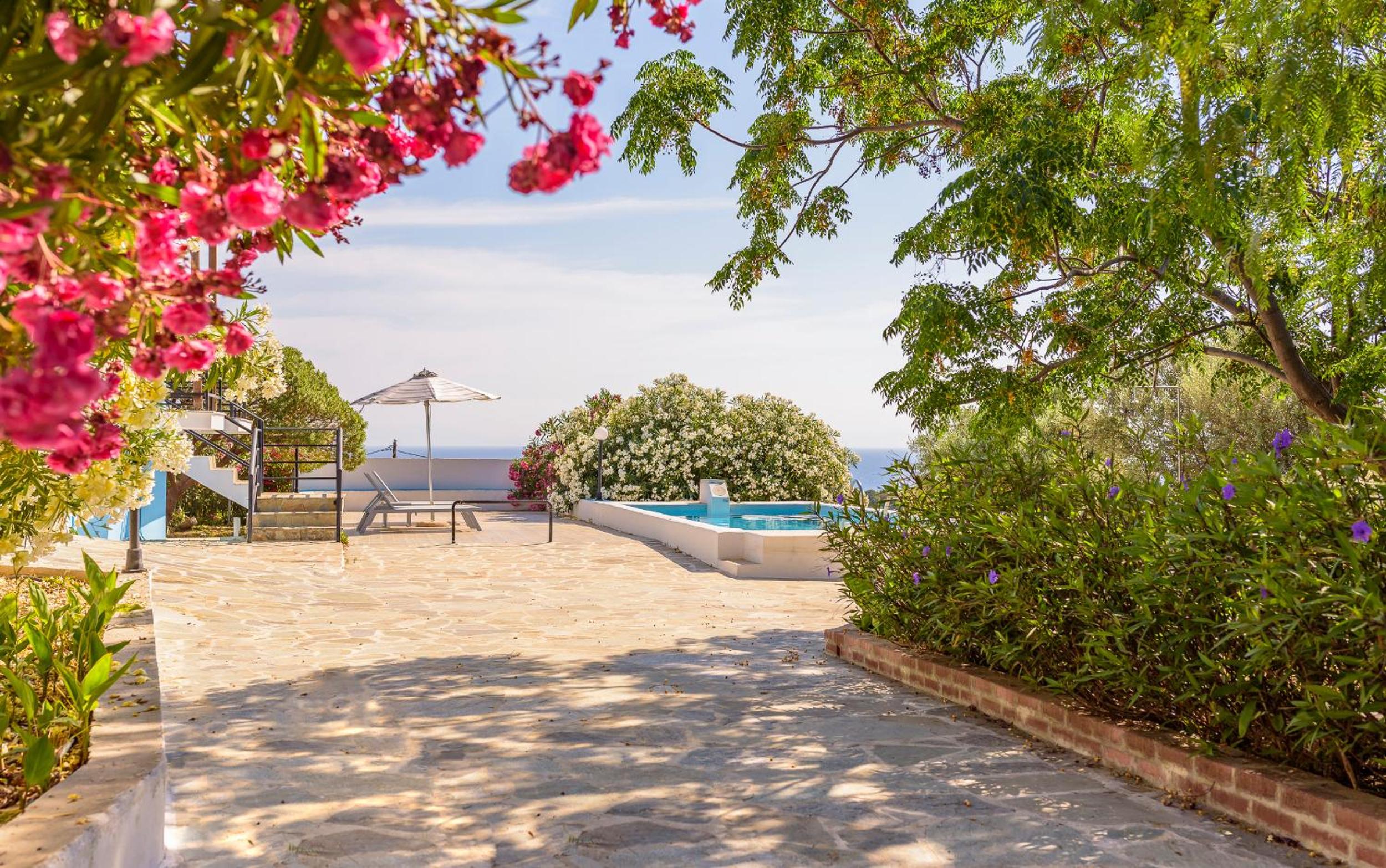 Mouzakis Villas