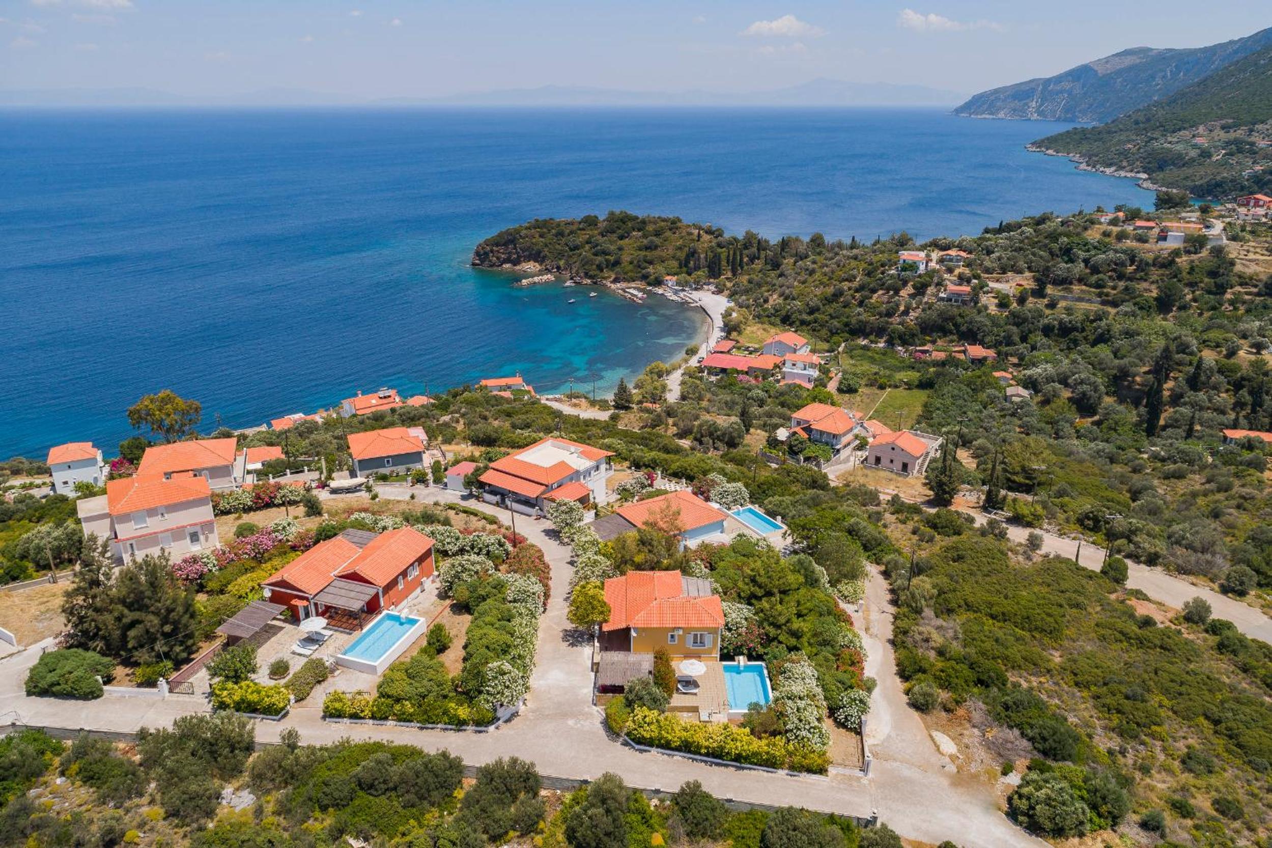 Hotel Mouzakis Villas - Image 1
