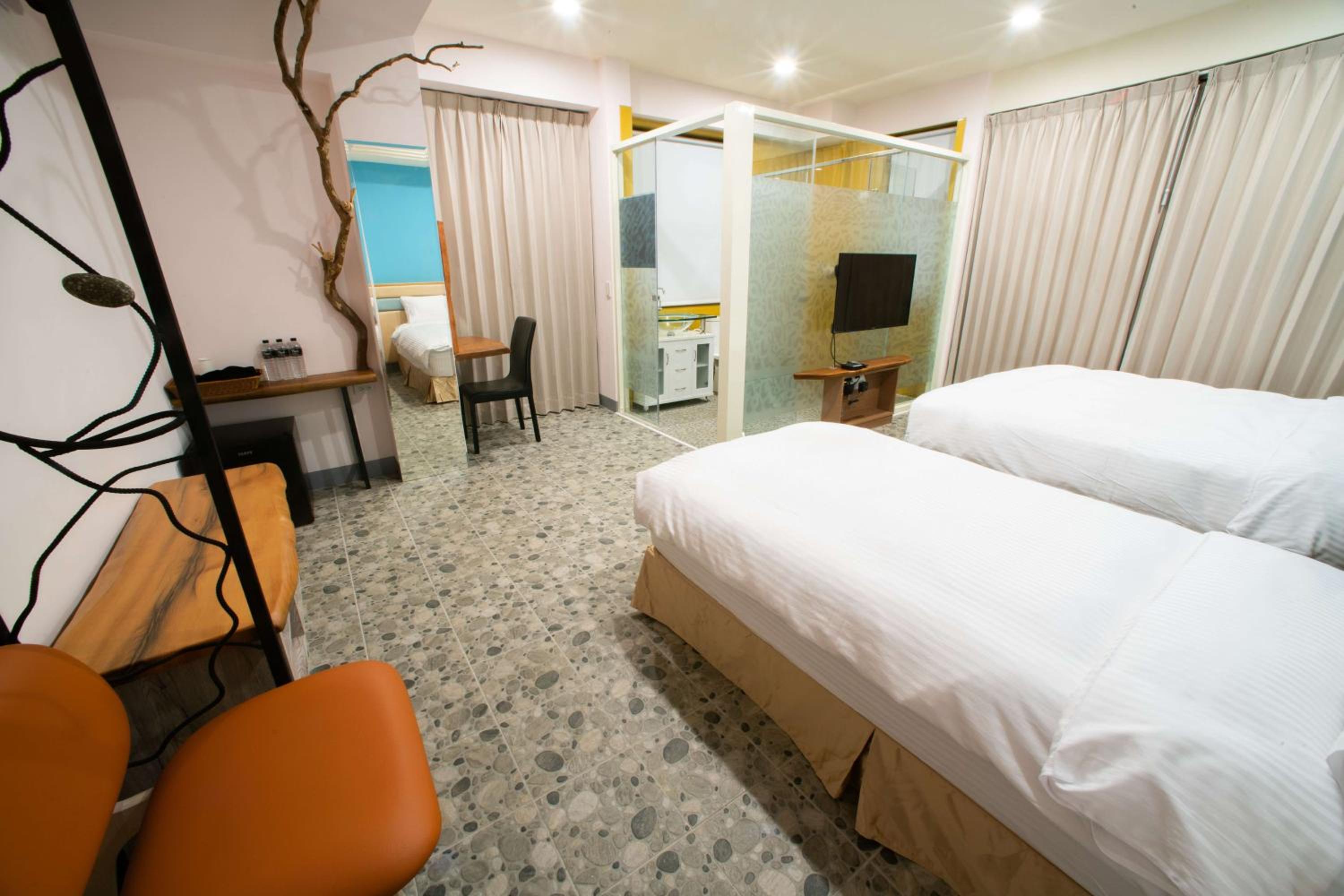 Toptai Homestay