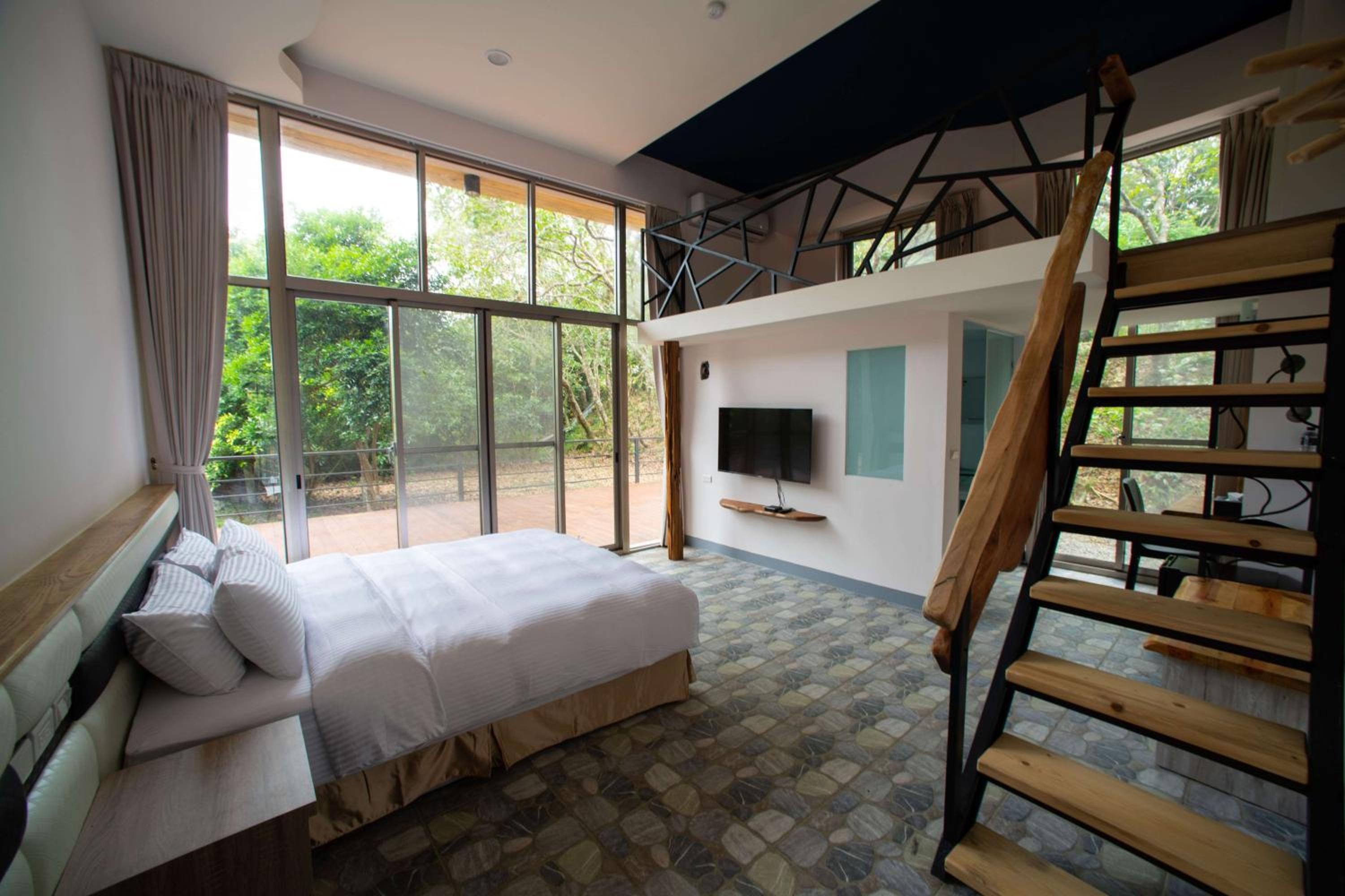 Toptai Homestay