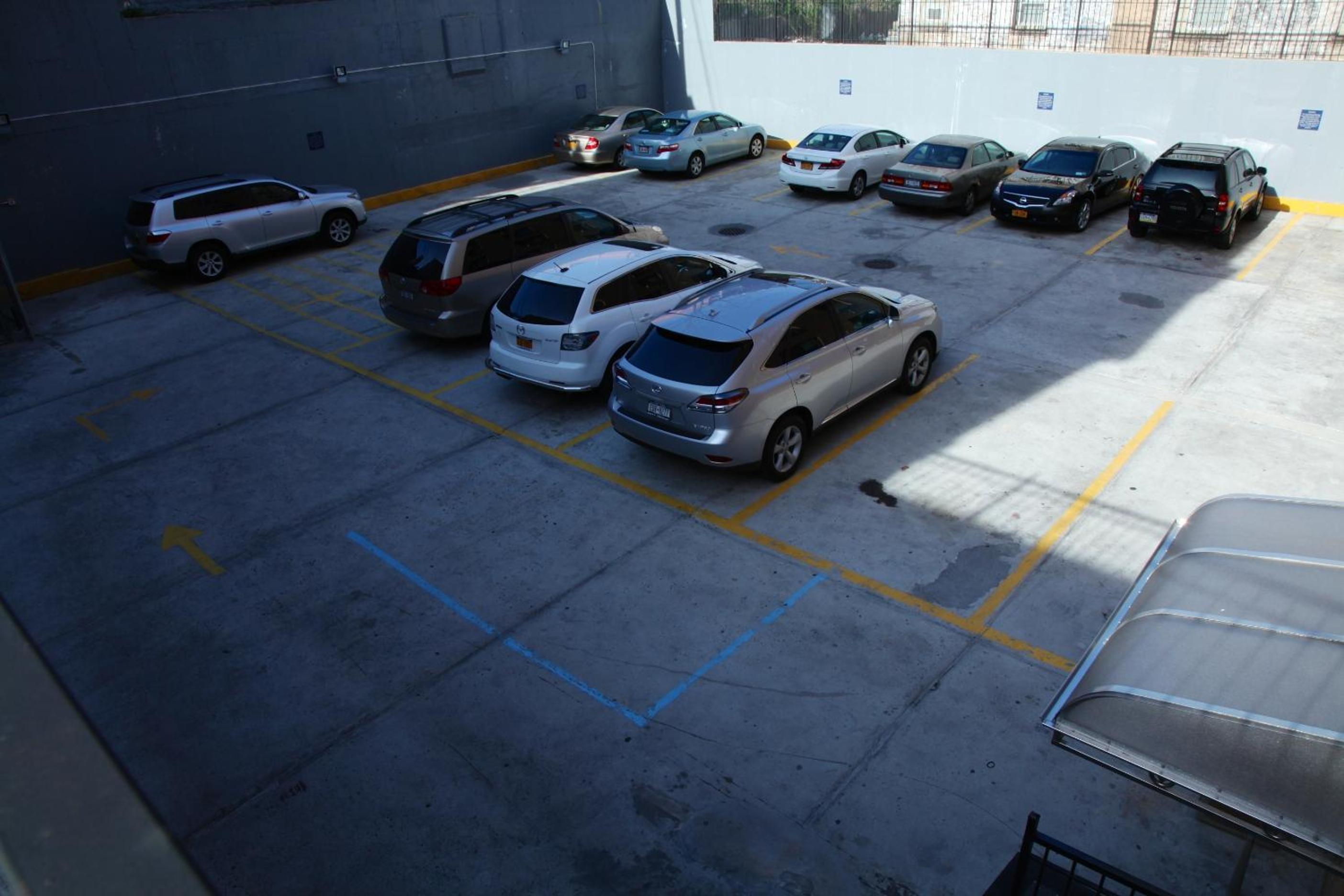 Corona Hotel New York - LaGuardia Airport - Property Image 18