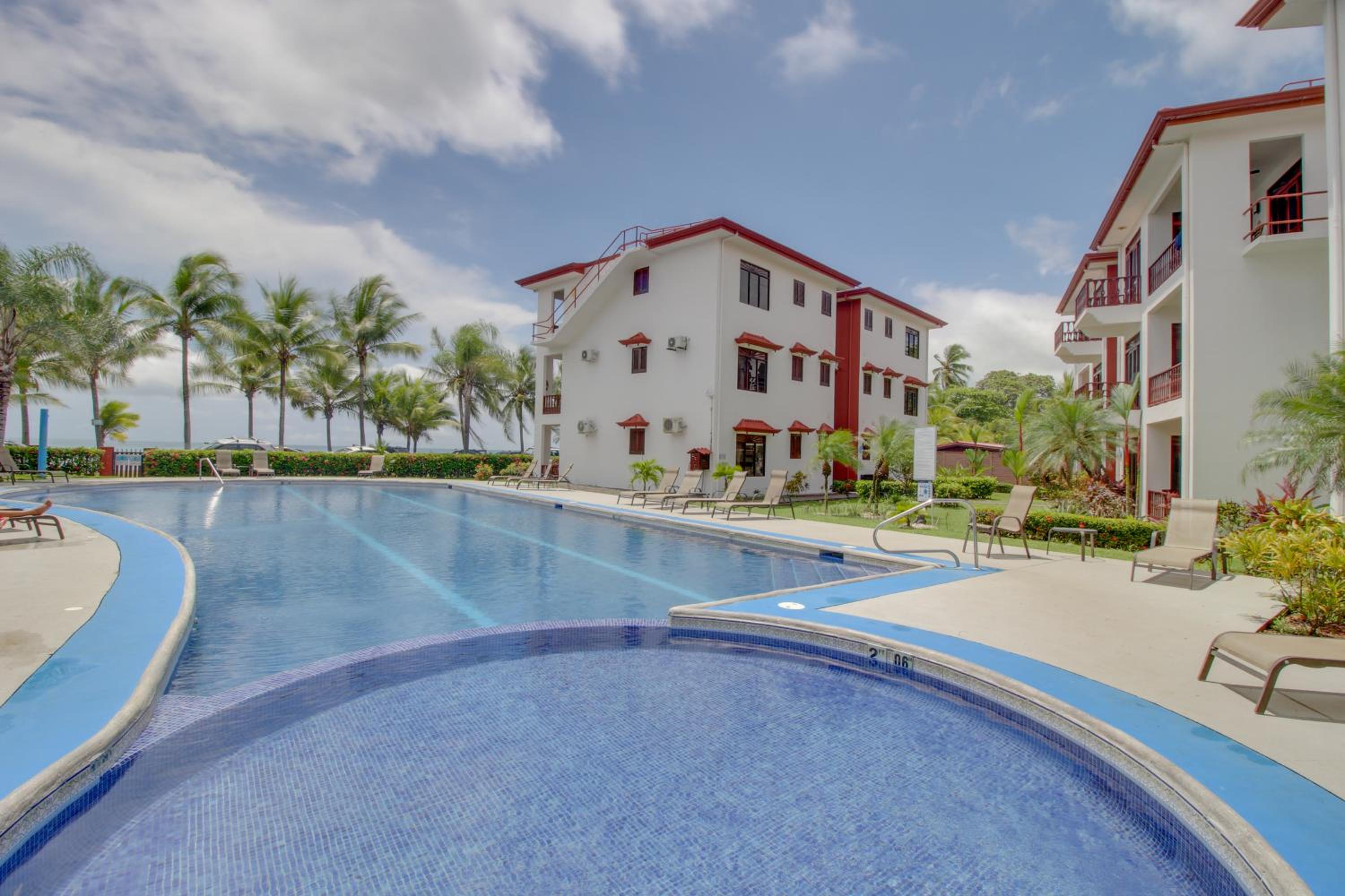 Hotel Bahia Azul 7A - Image 1