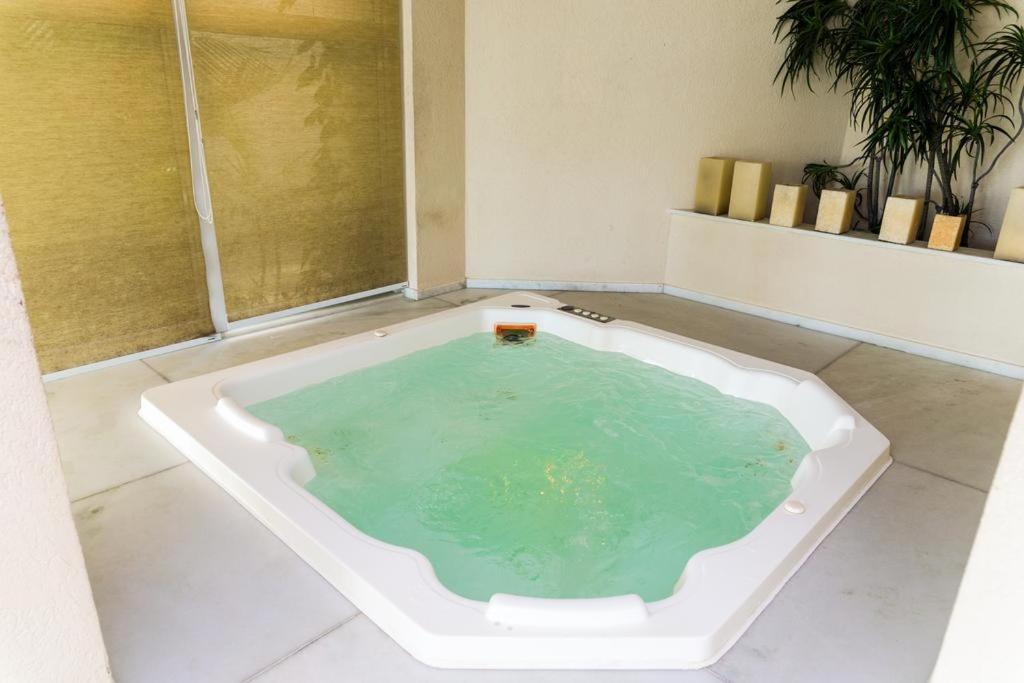 Mandai Flat Hotel