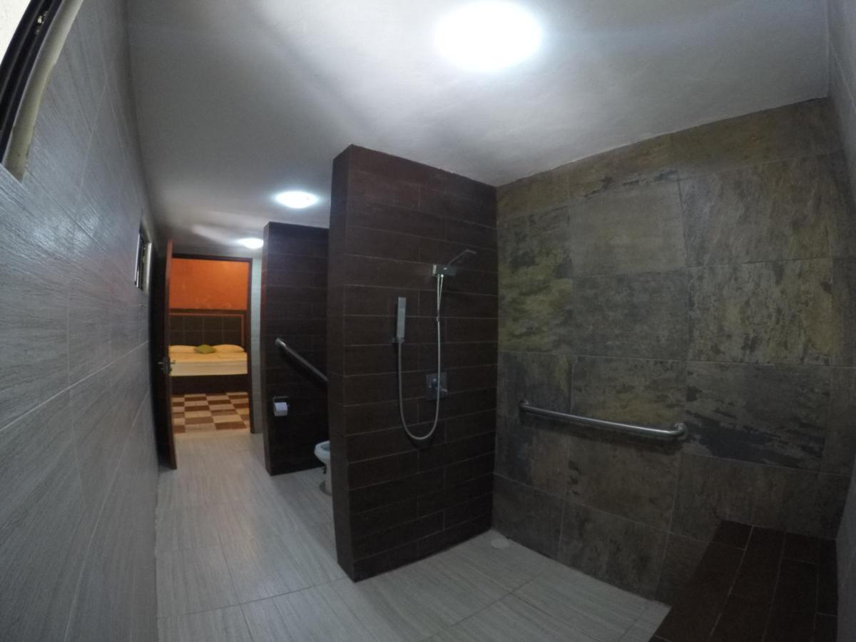 Photo 41