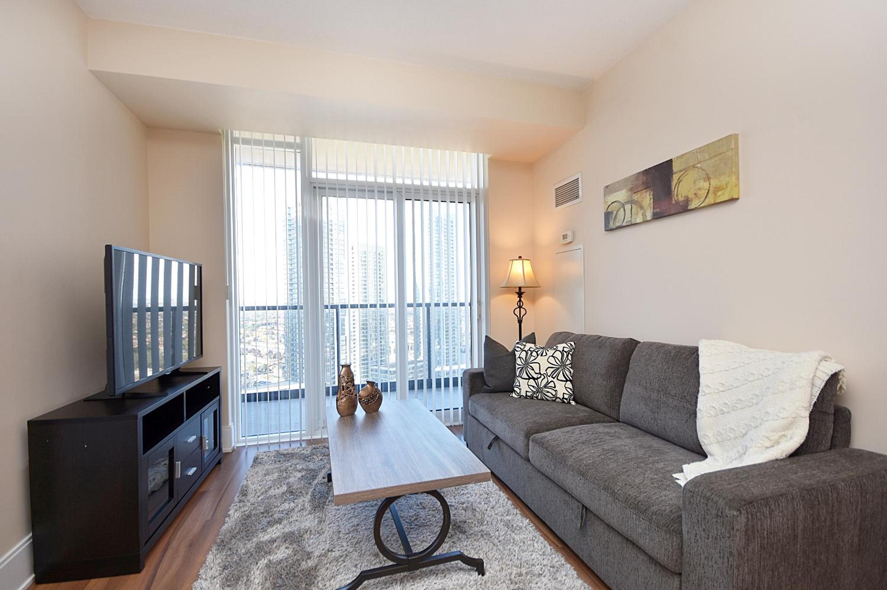 Royal Stays Furnished Apartments - Square One