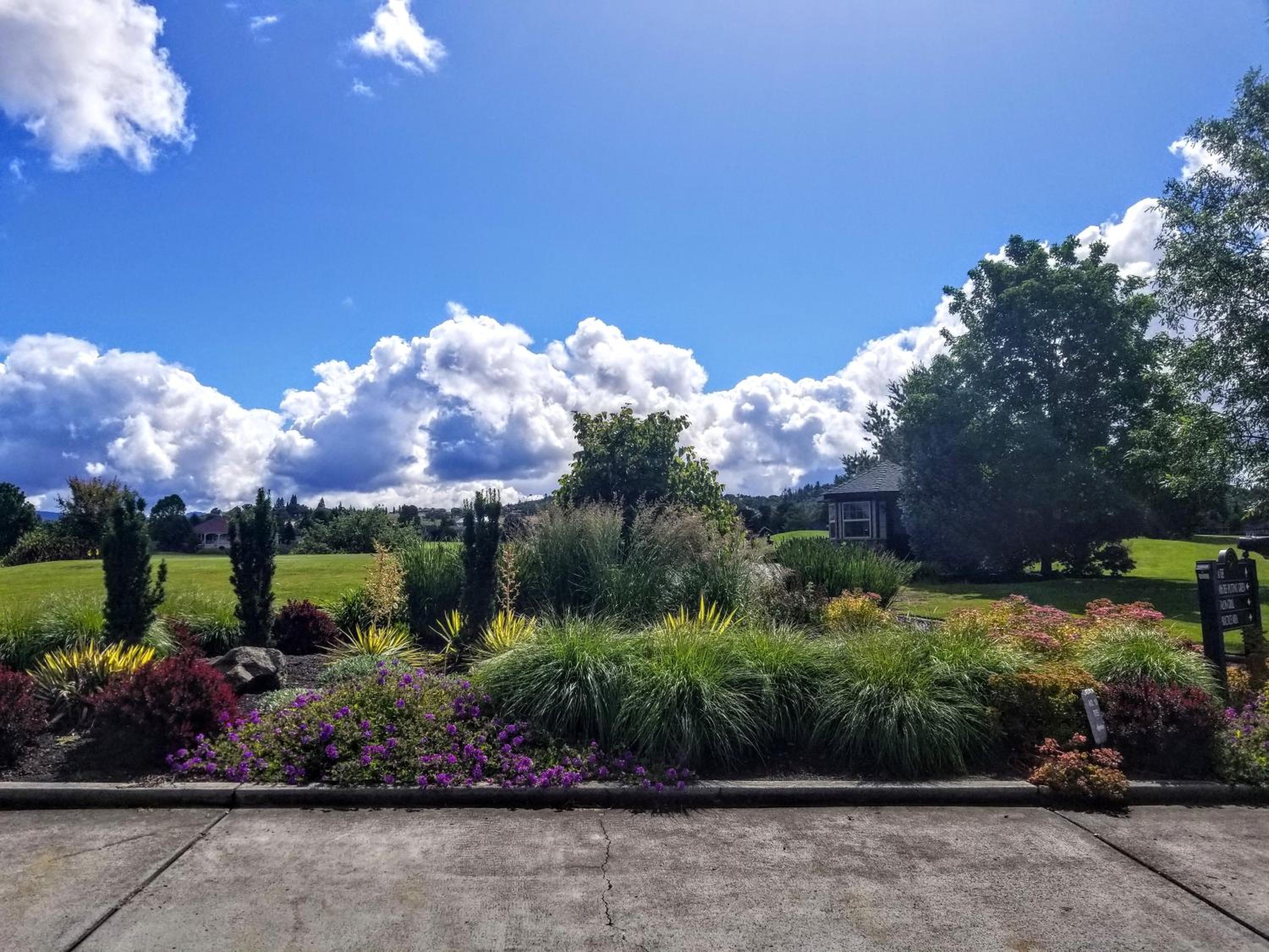 Medford Vacations - Resort at Eagle Point Golf Club Lodging - Property Image 35