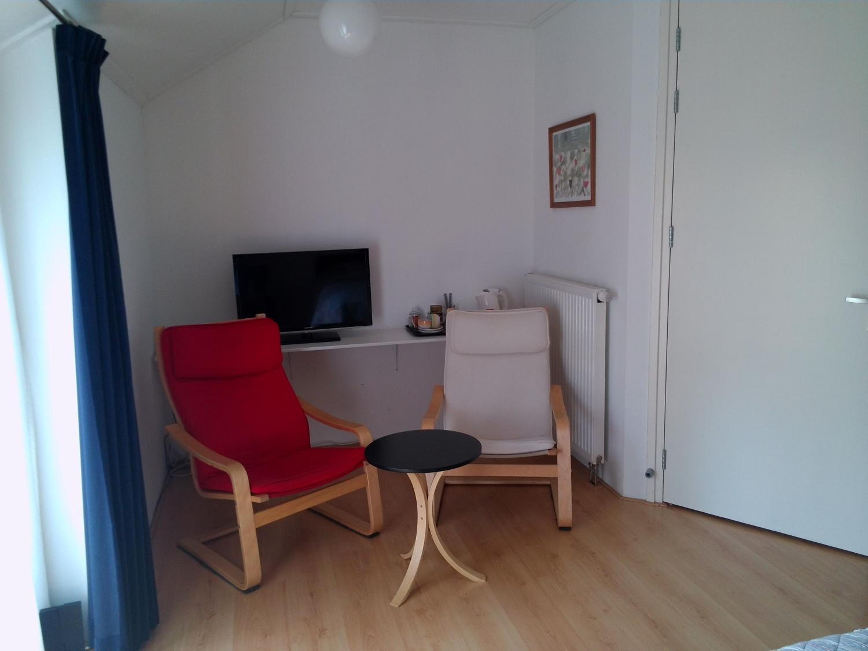 Photo 19