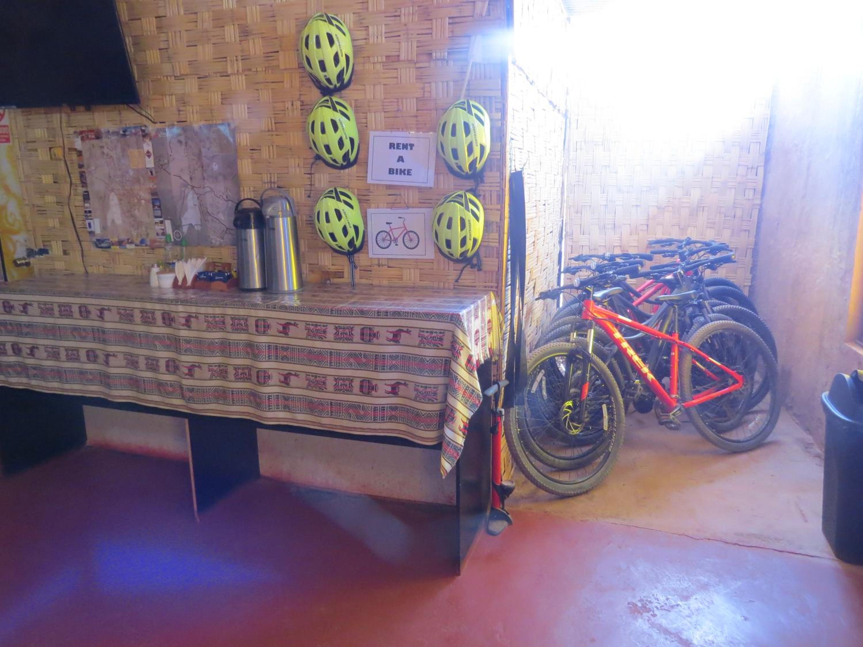 Hostal Alabalti
