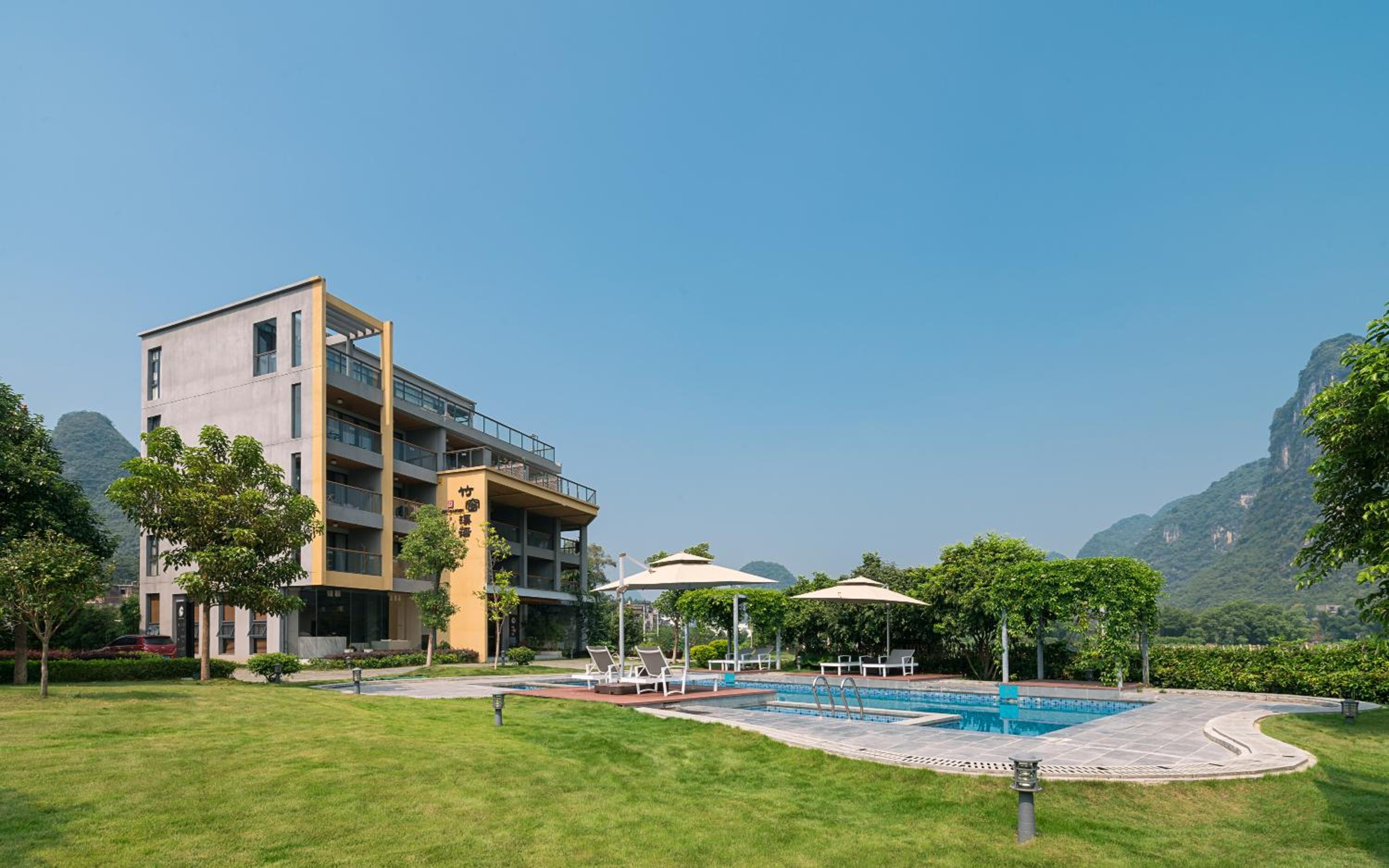 Yangshuo Zen Garden Resort - Rich Chinese traditional activities