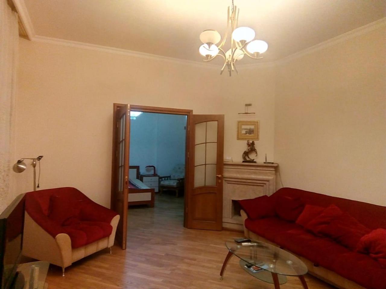 SAMED VURGUN St.Apartment
