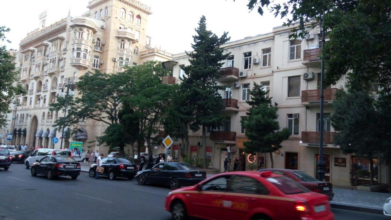 SAMED VURGUN St.Apartment