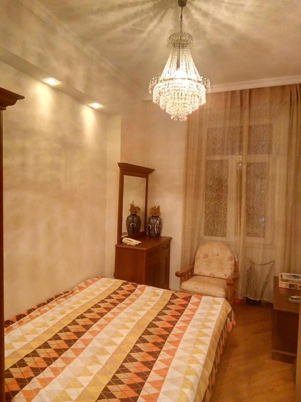 SAMED VURGUN St.Apartment