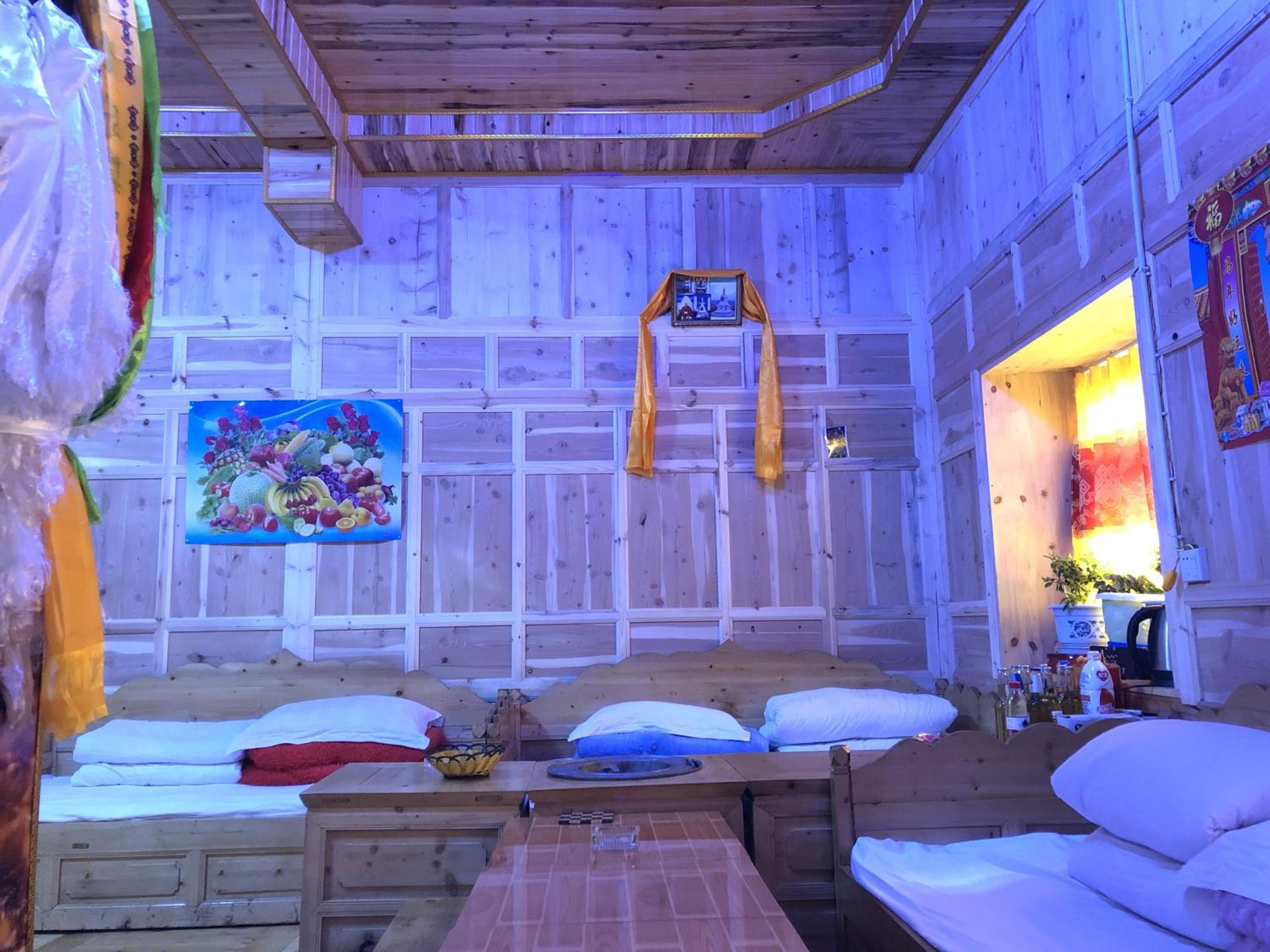 Zhuji Inn