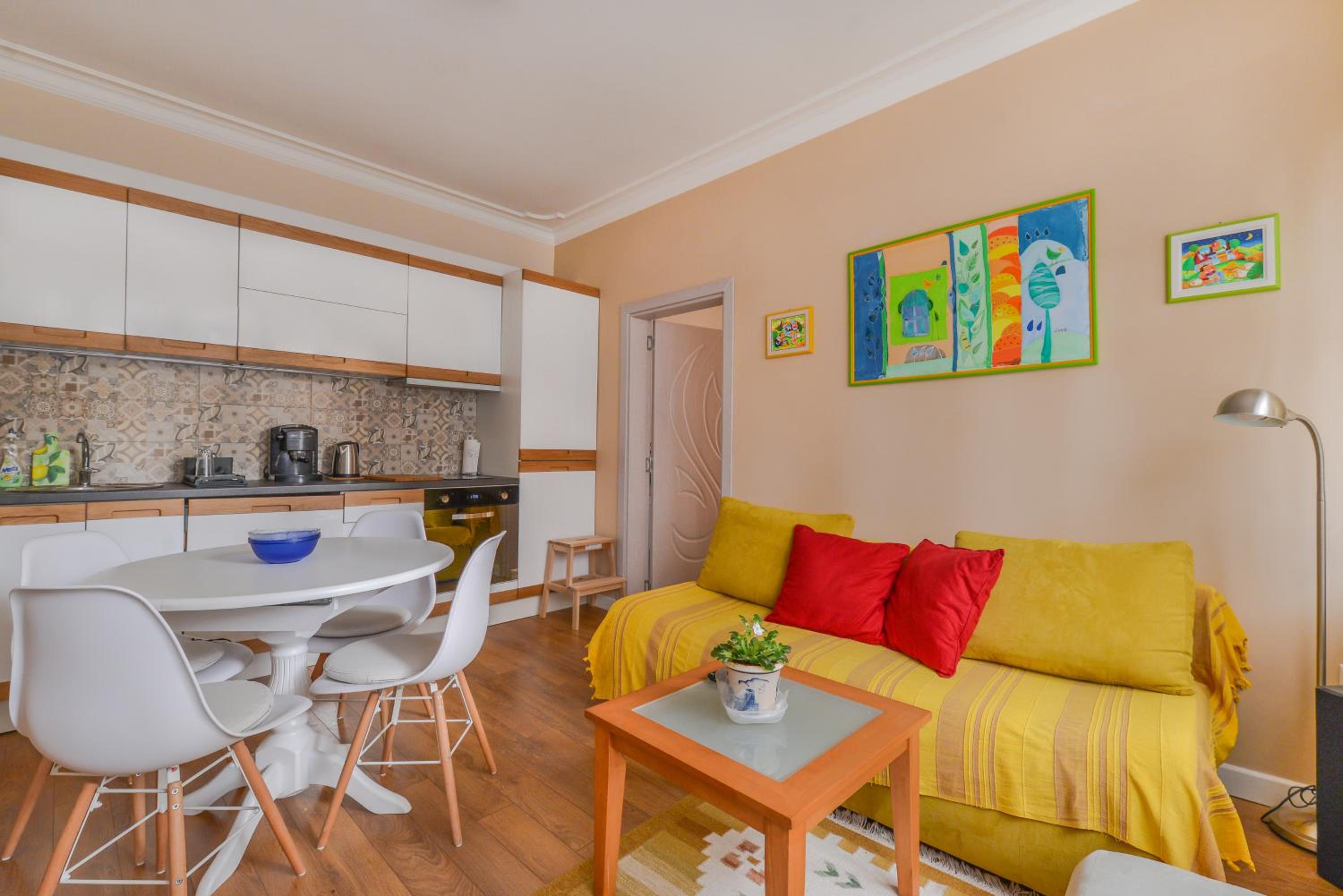 Welcoming One Bedroom on Vasil Levski Boulevard by Flat Mаnager