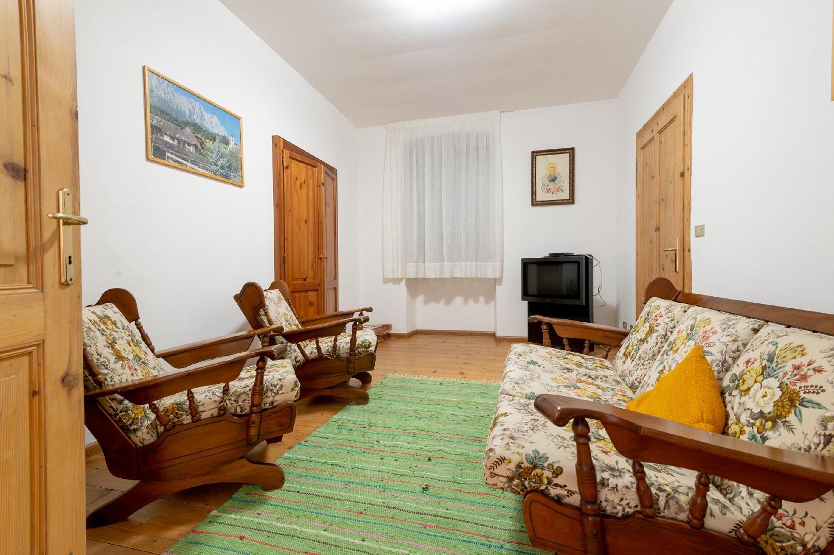 Ampia casa in Cavalese view 3