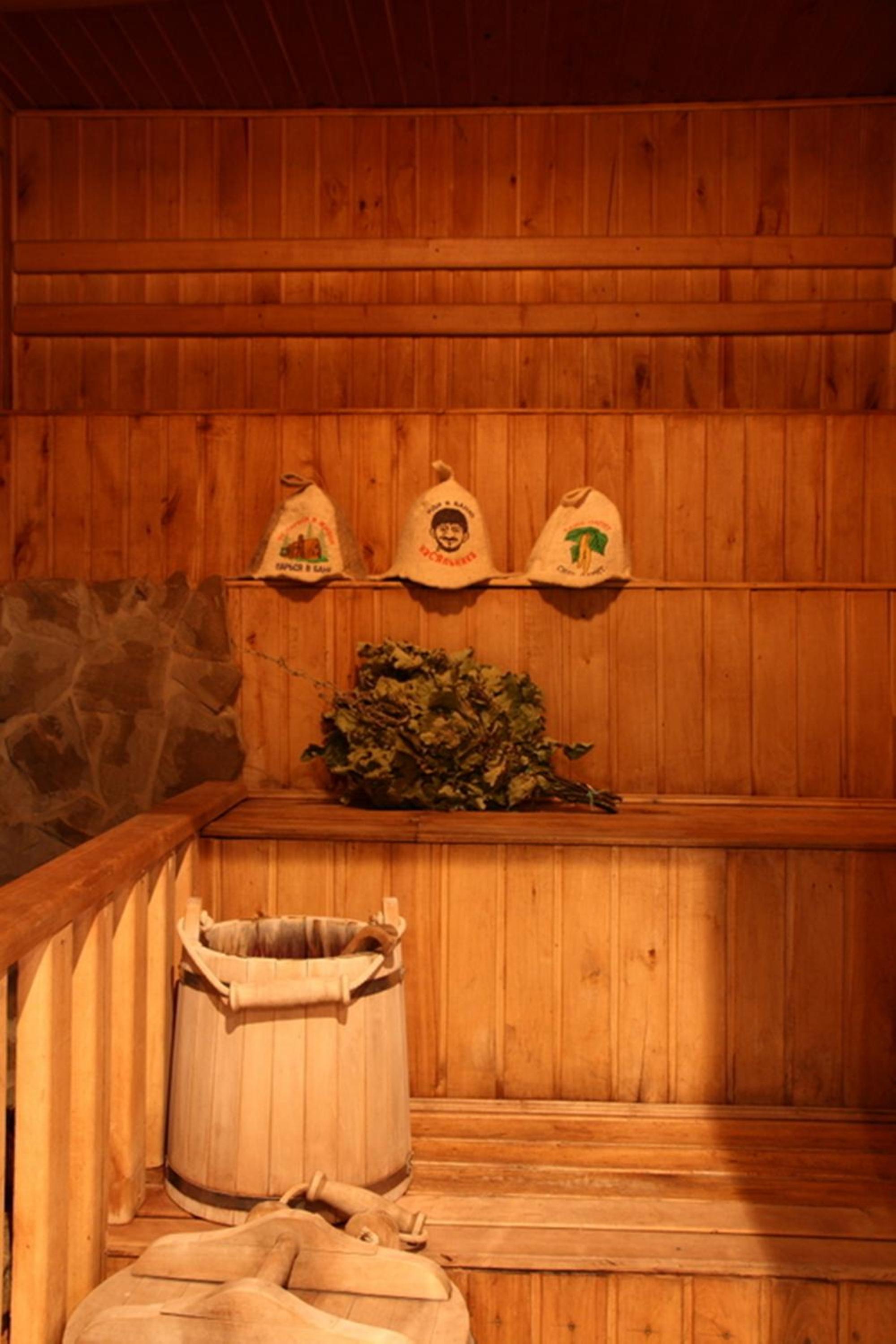 Photo 33
