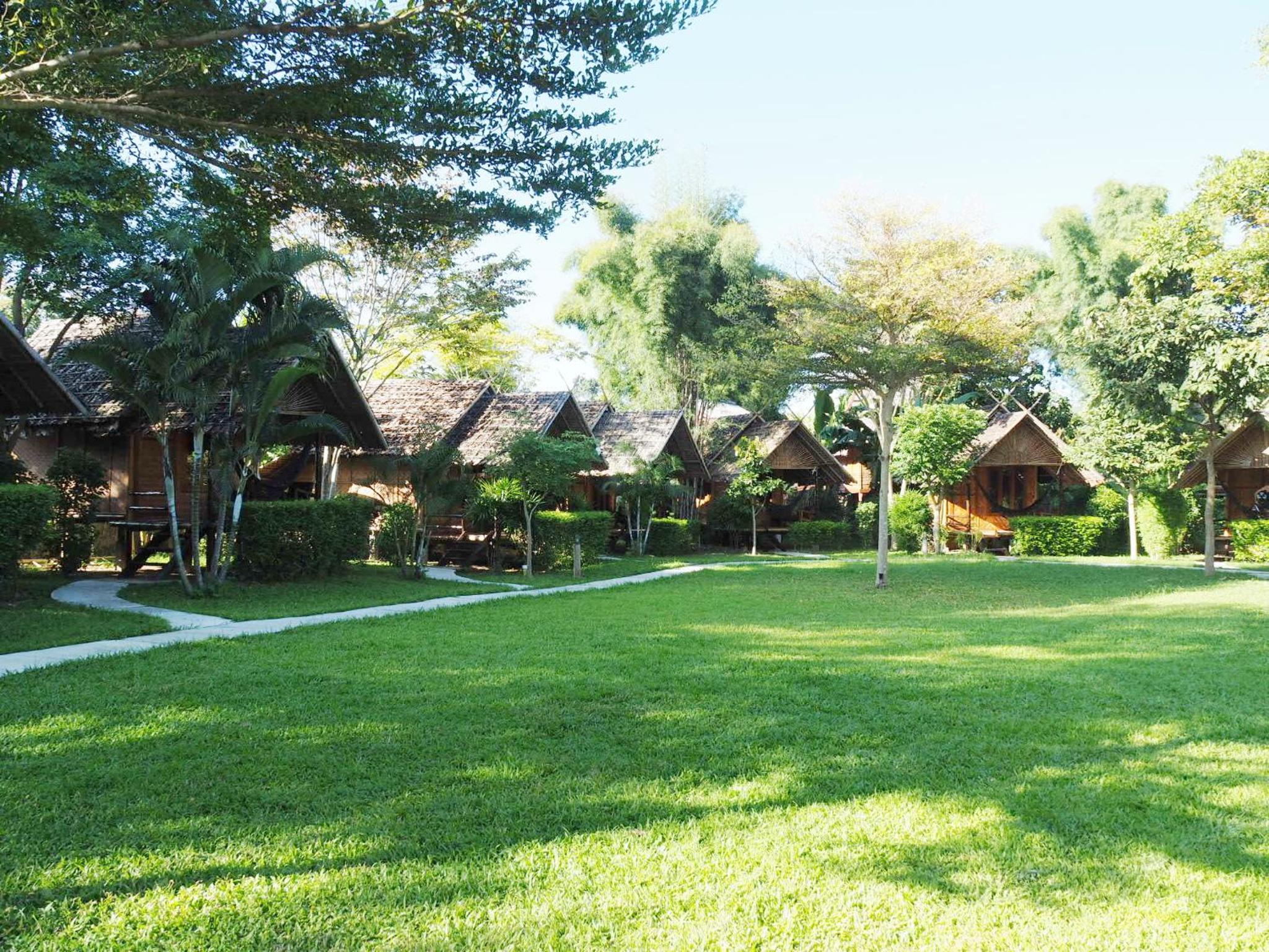 Pai Country Hut