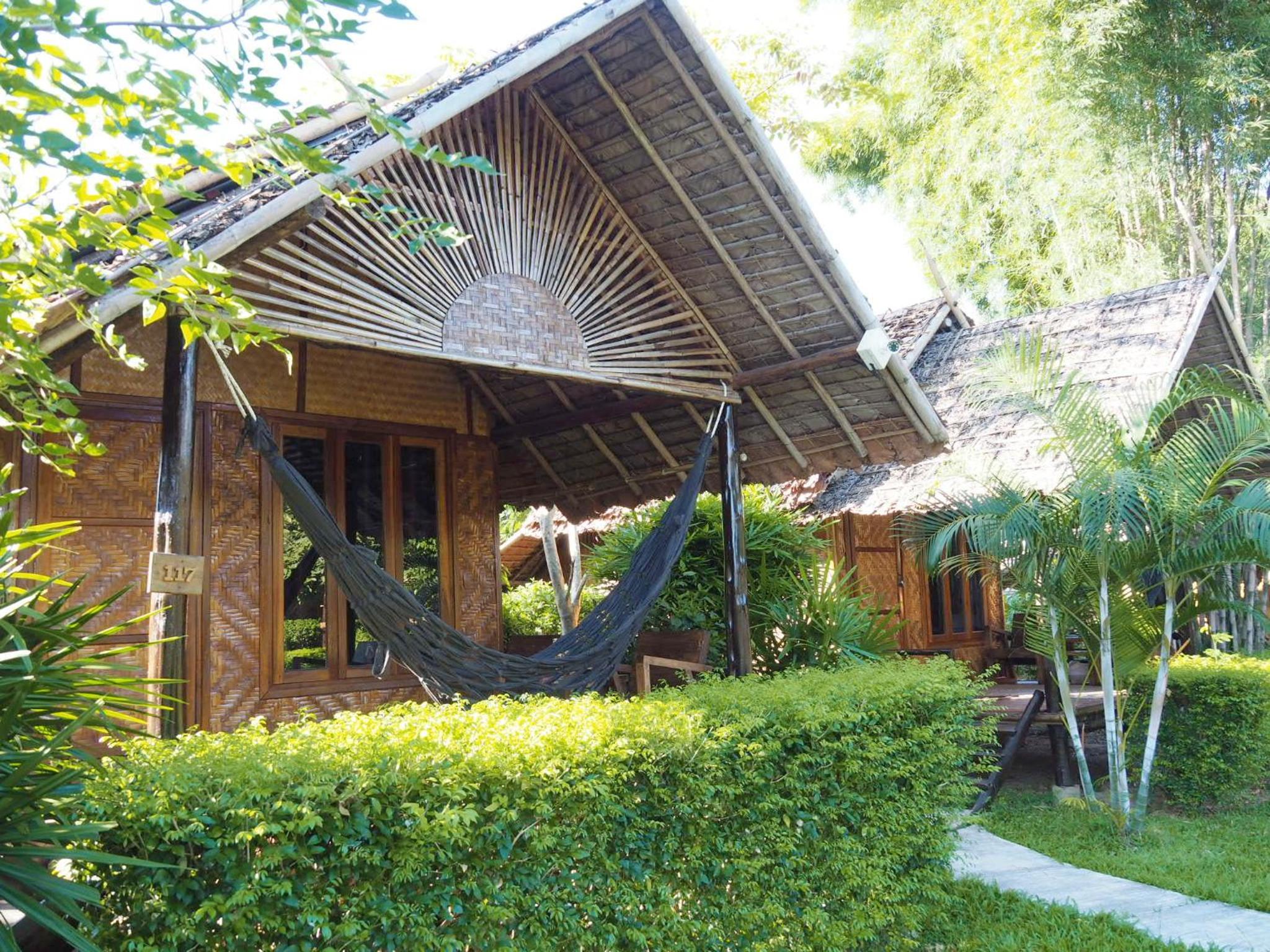 Pai Country Hut